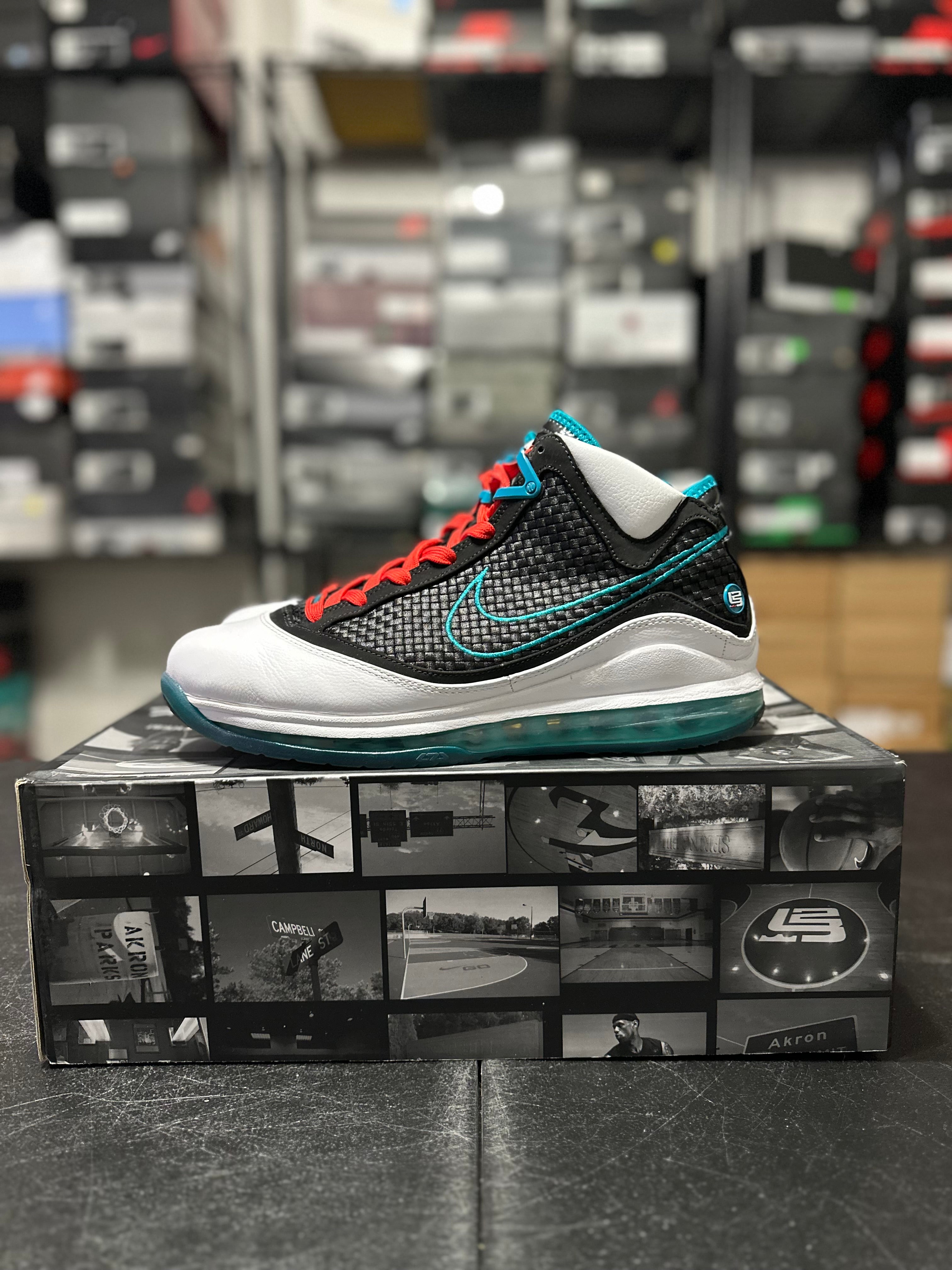 Size 9.5 - LeBron 7 red carpet