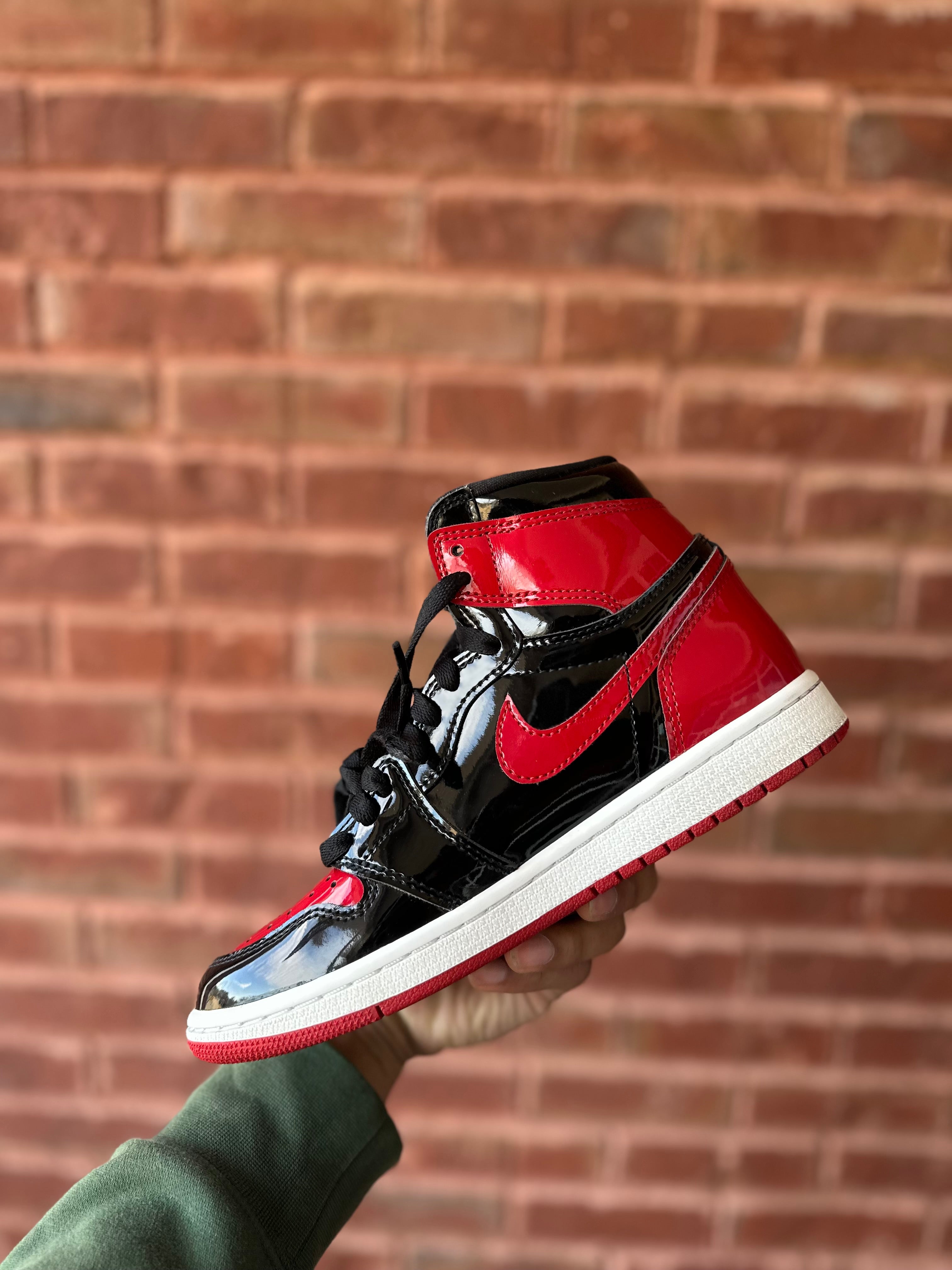 Size 5.5Y - J1 patent bred