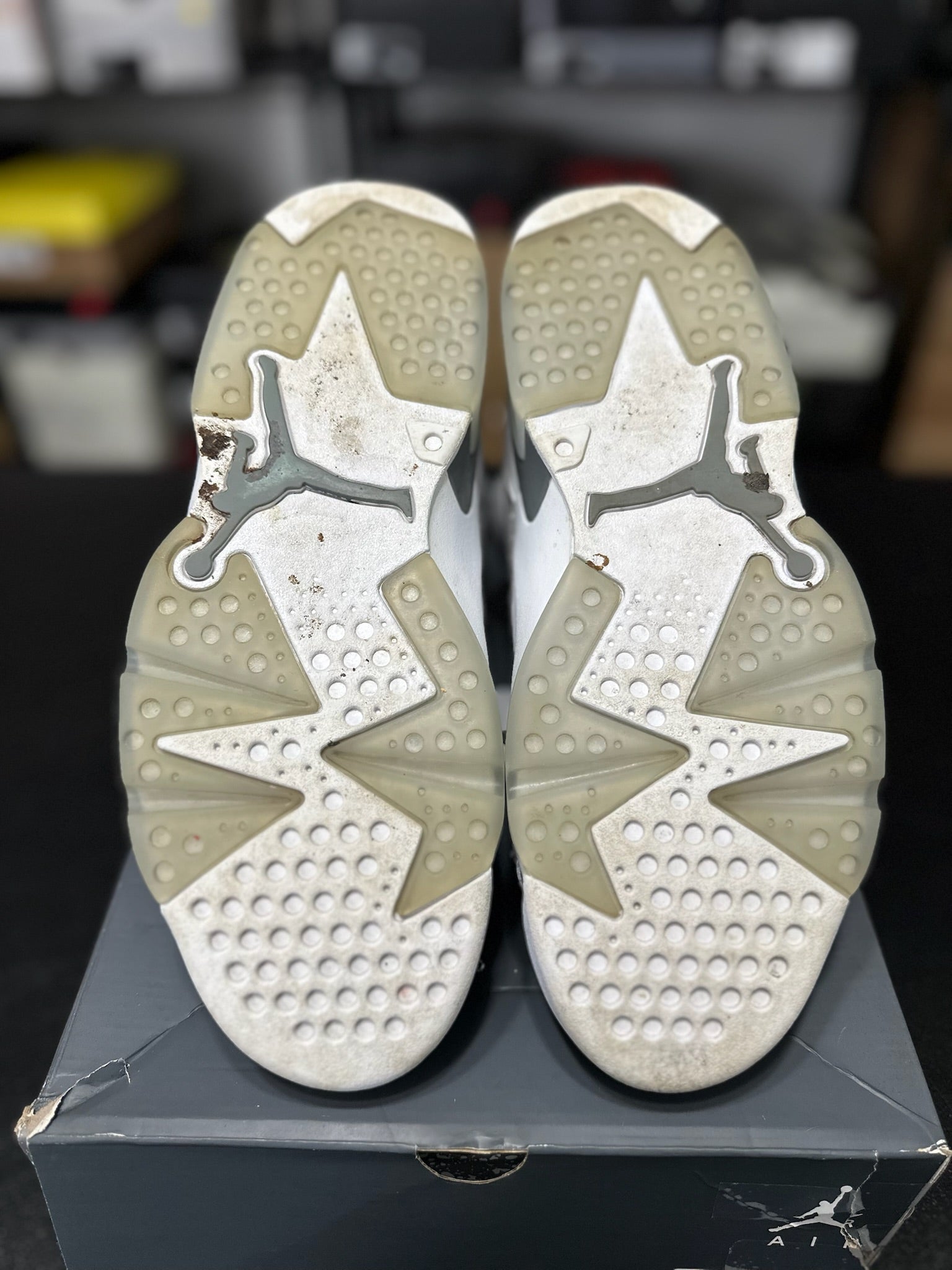 Size 8.5 - J6 Cool Grey