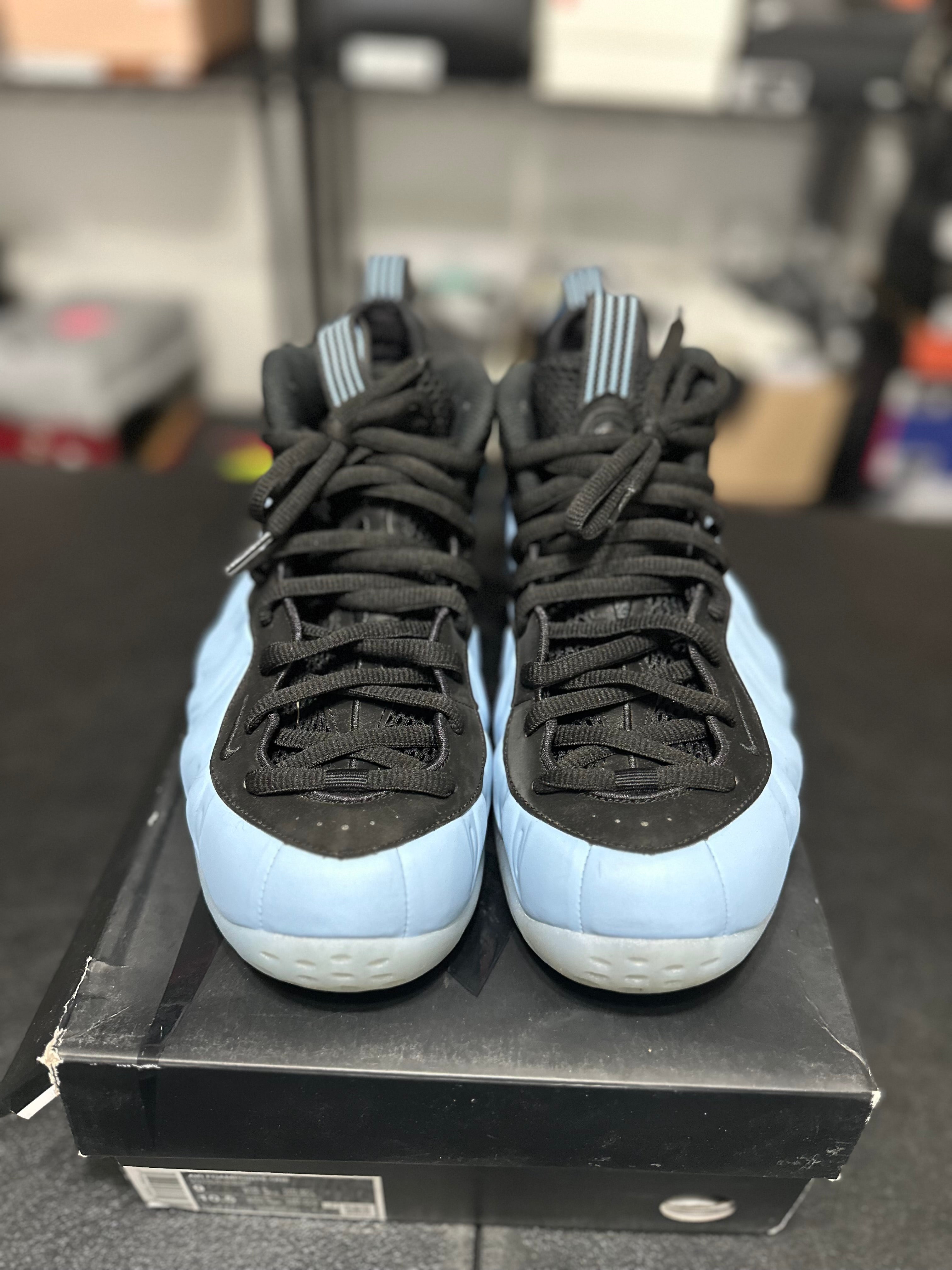 Size 9 - Foamposite one psychic blue