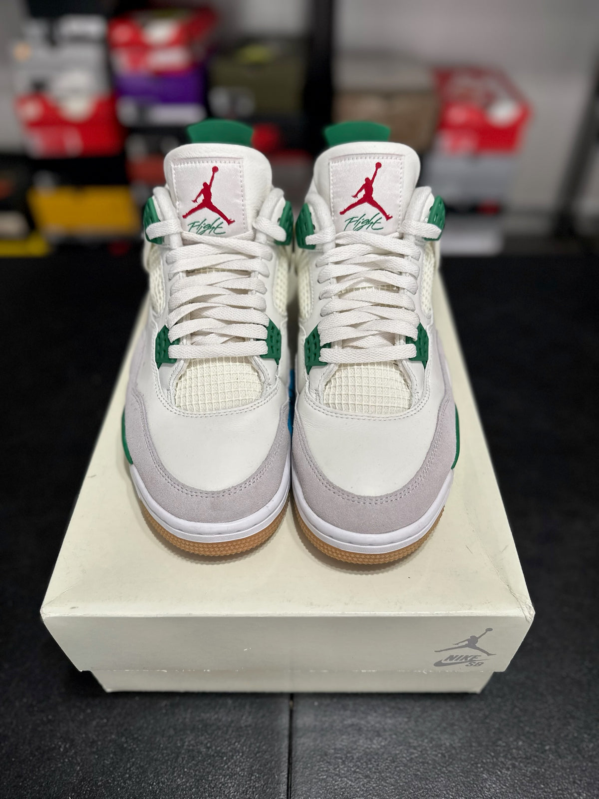Size 9.5 - j4 pine green