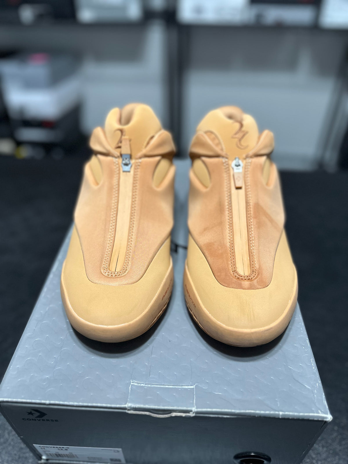 Size 10 - Shai 001 Hail Clay