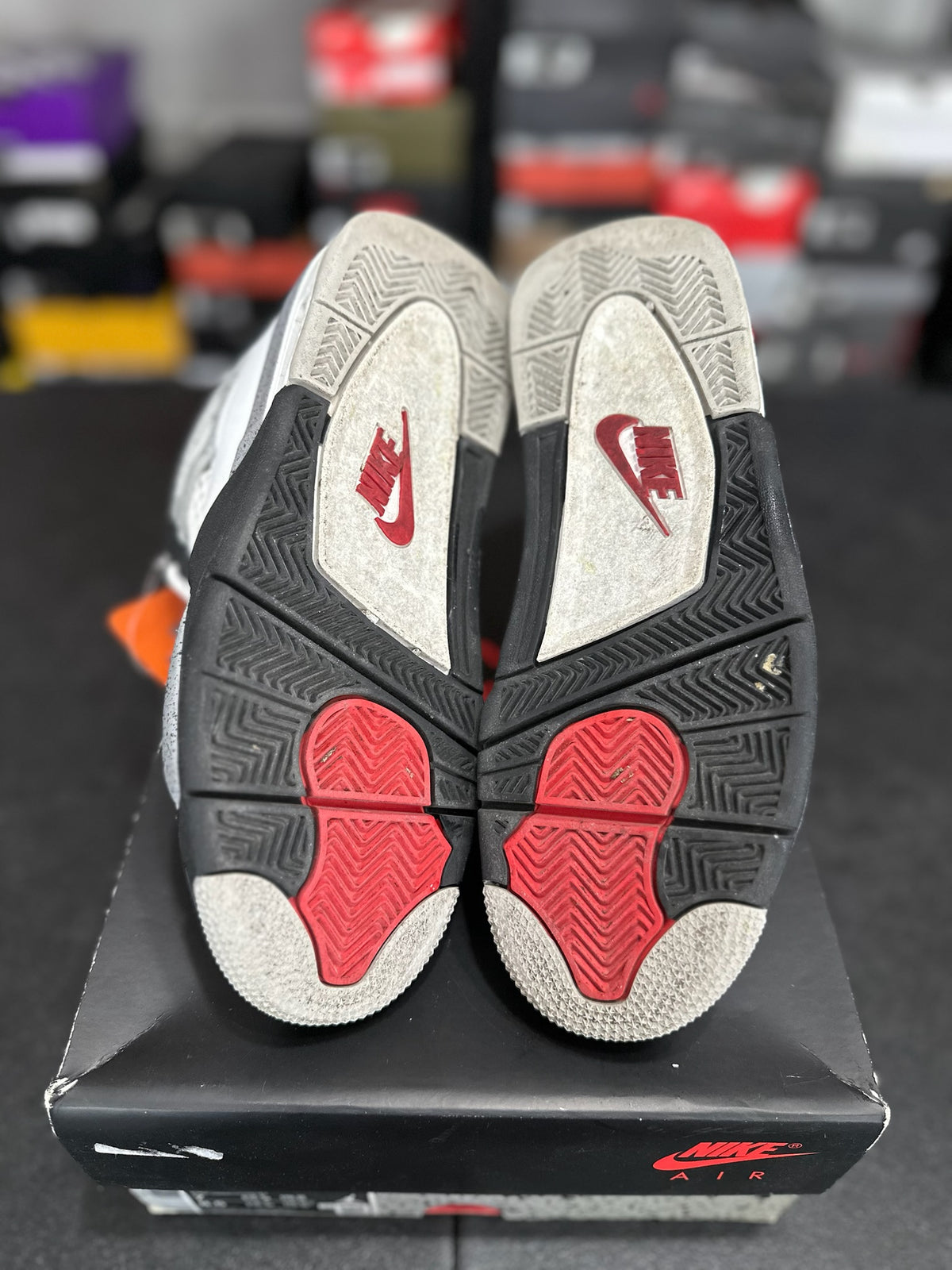 Size 7 - j4 white cement