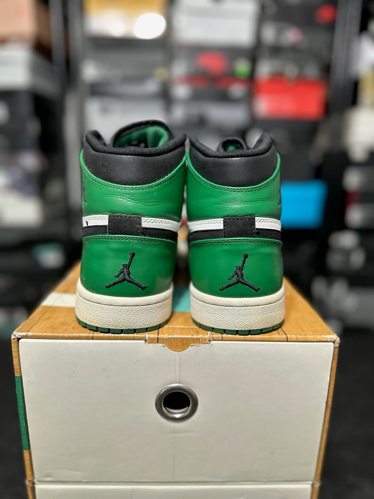 Size 10 - J Defining Moments Pack One 60 Pts