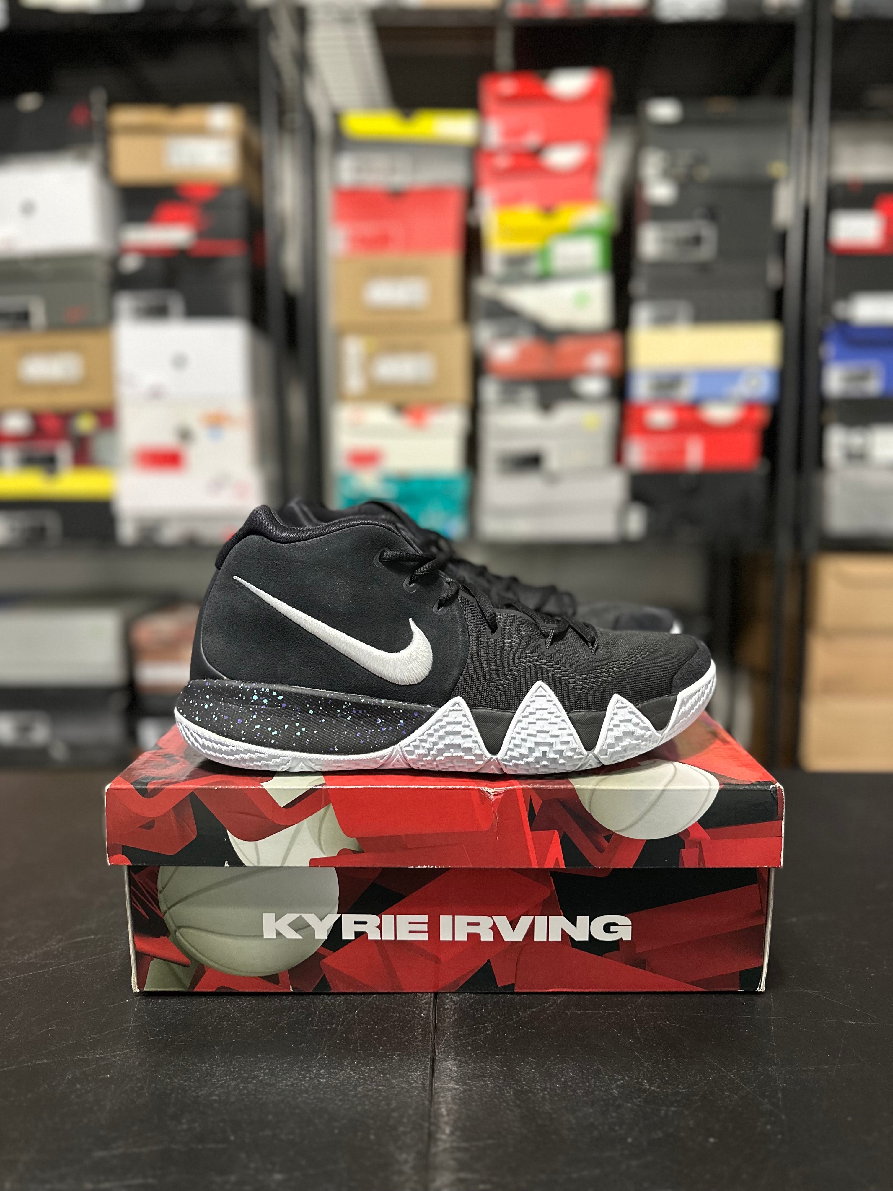 Size 11 - Kyrie 4 black white