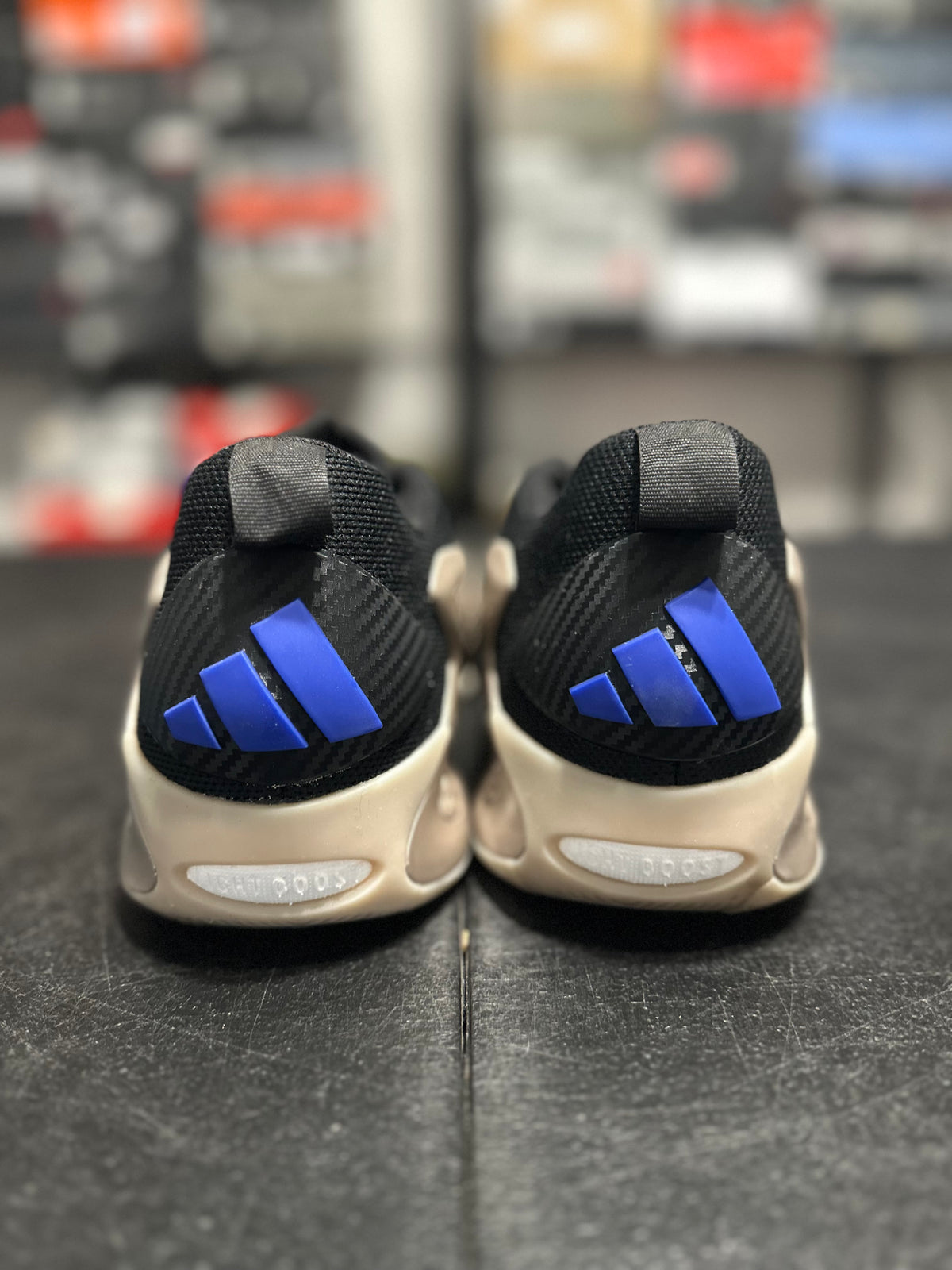 Size 9.5 - AE 1 low champagne
