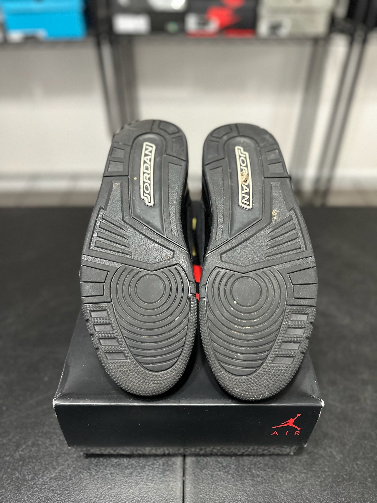 Size 9.5 - J3 Black Cat