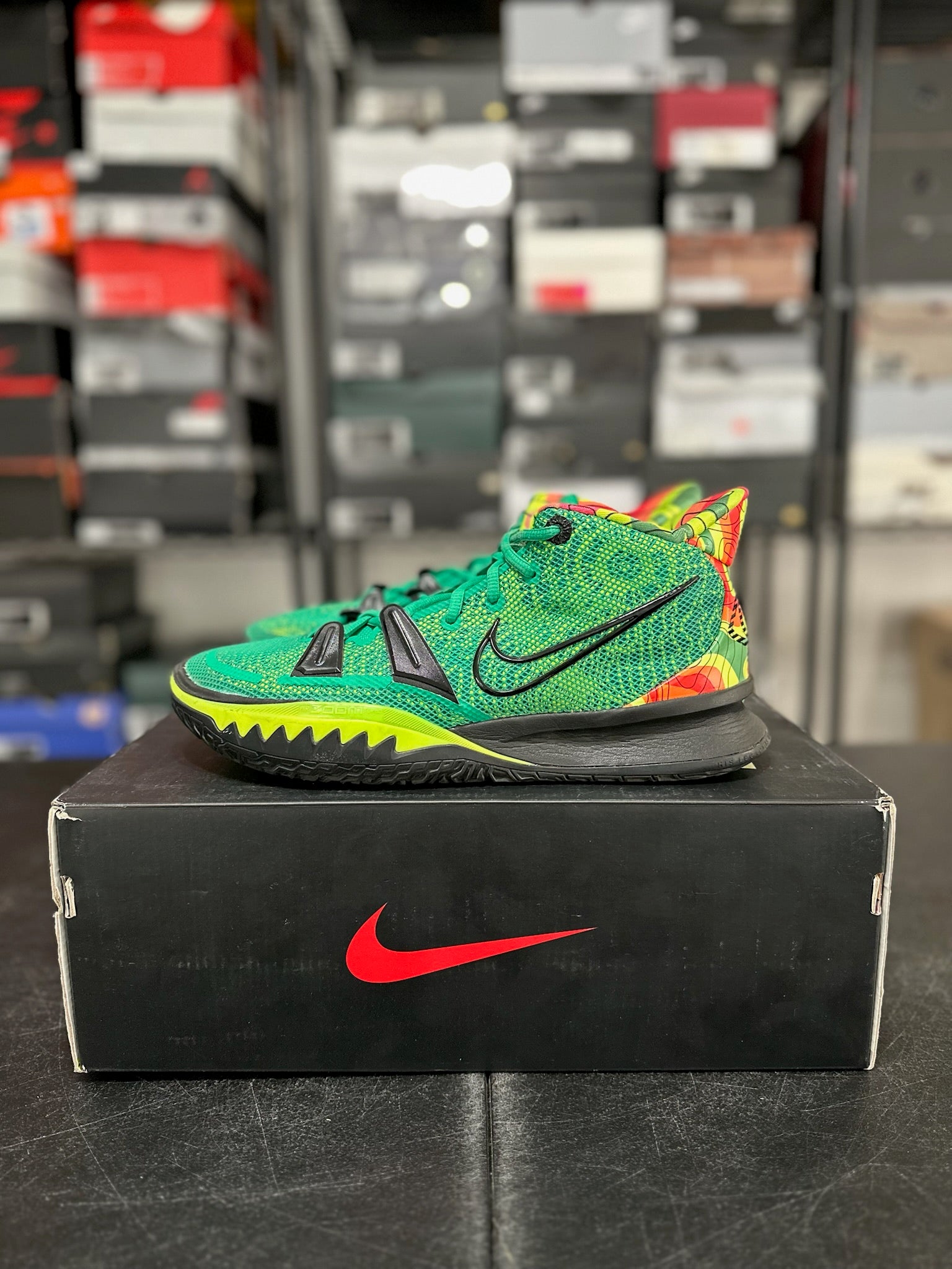 Size 10.5 - Kyrie 7 Ky-D Weatherman