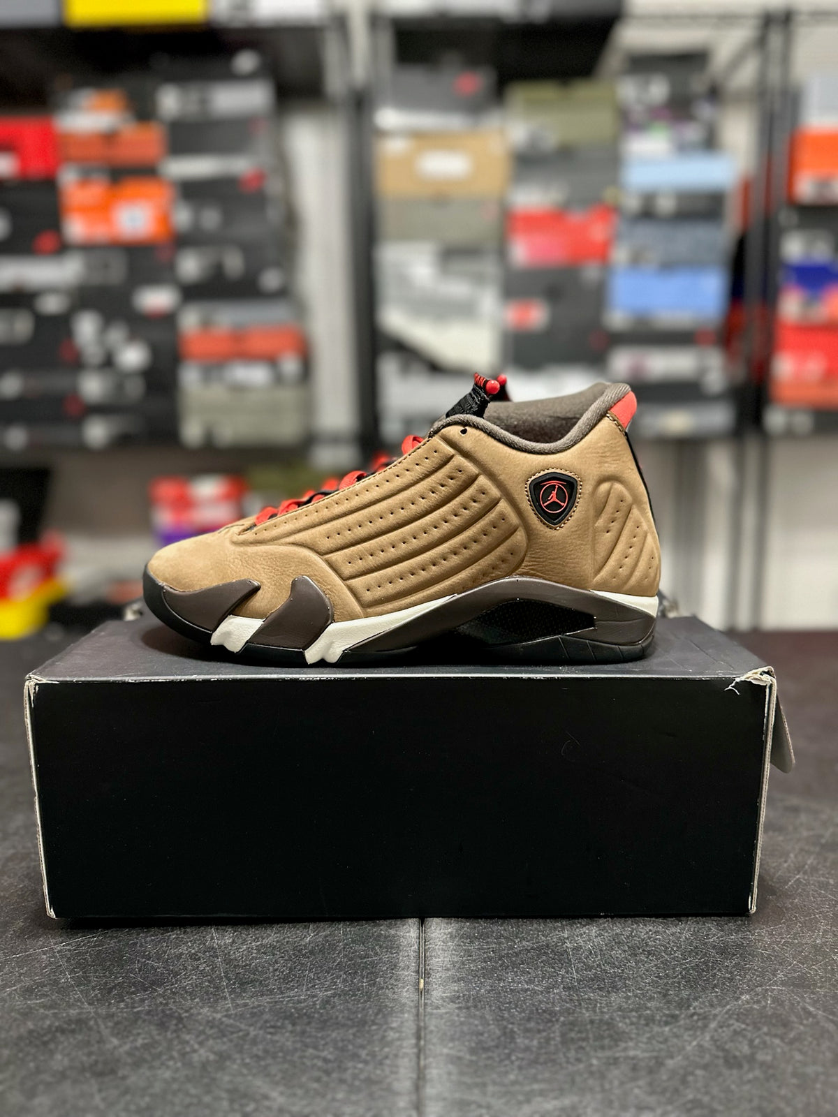 Size 9 - j14 winterized archaeo brown