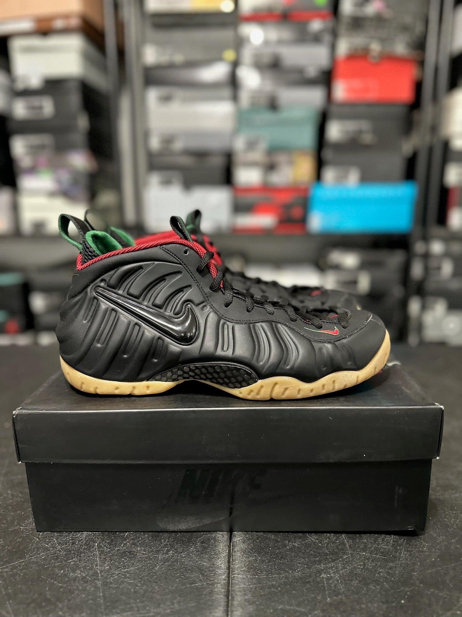 Size 10 - Foamposite Pro Gucci