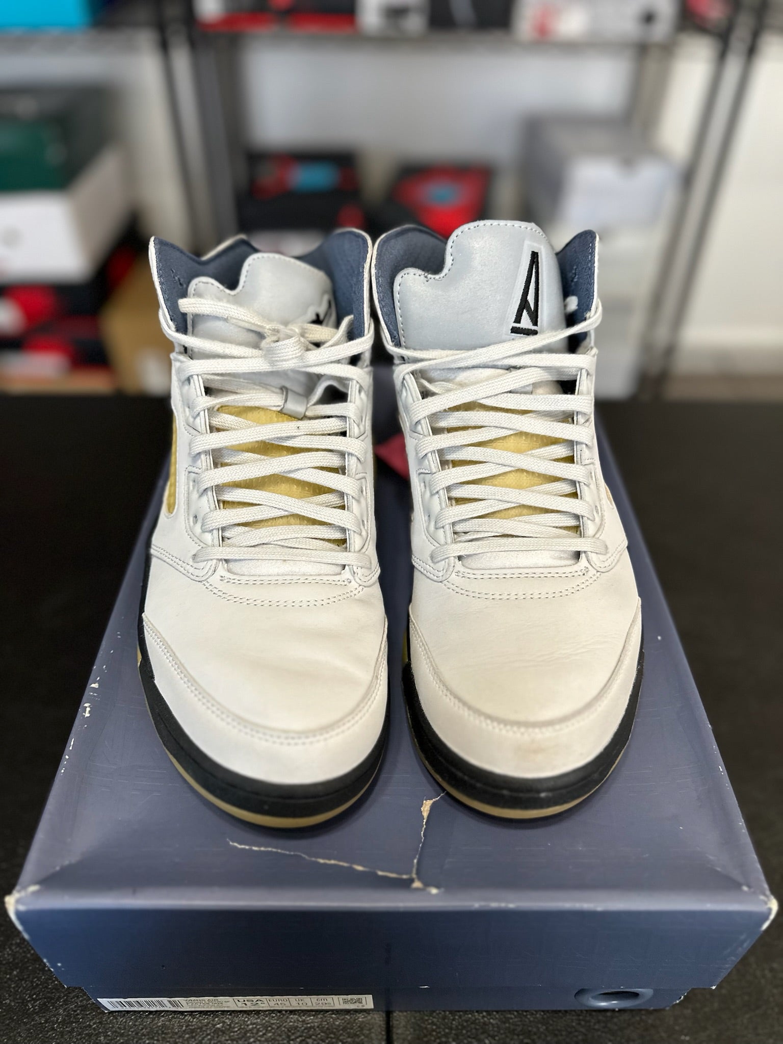 Size 11 - (12.5W) J5 A Ma Maniere Dawn