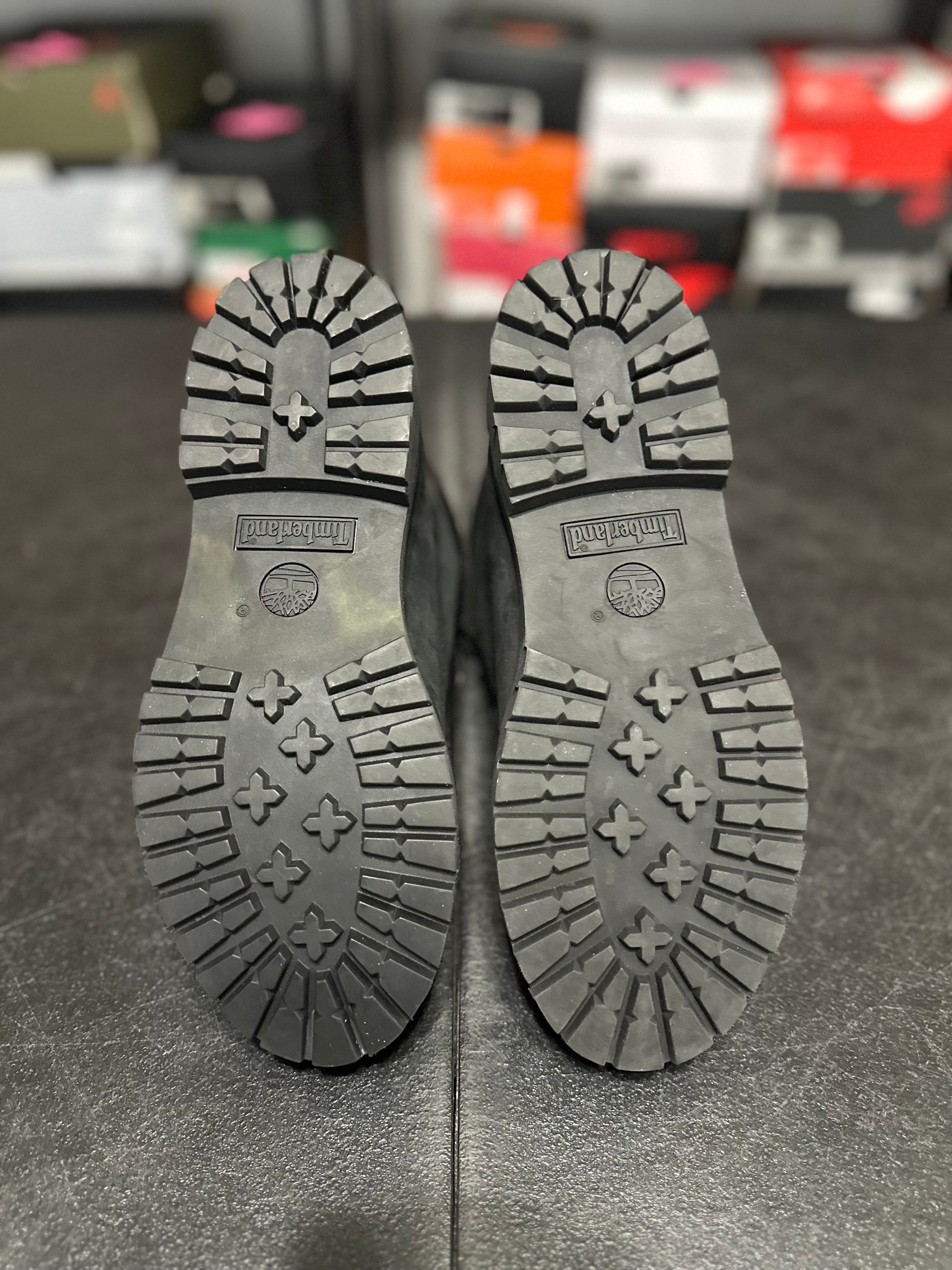 Size 9 - Timberland boot black