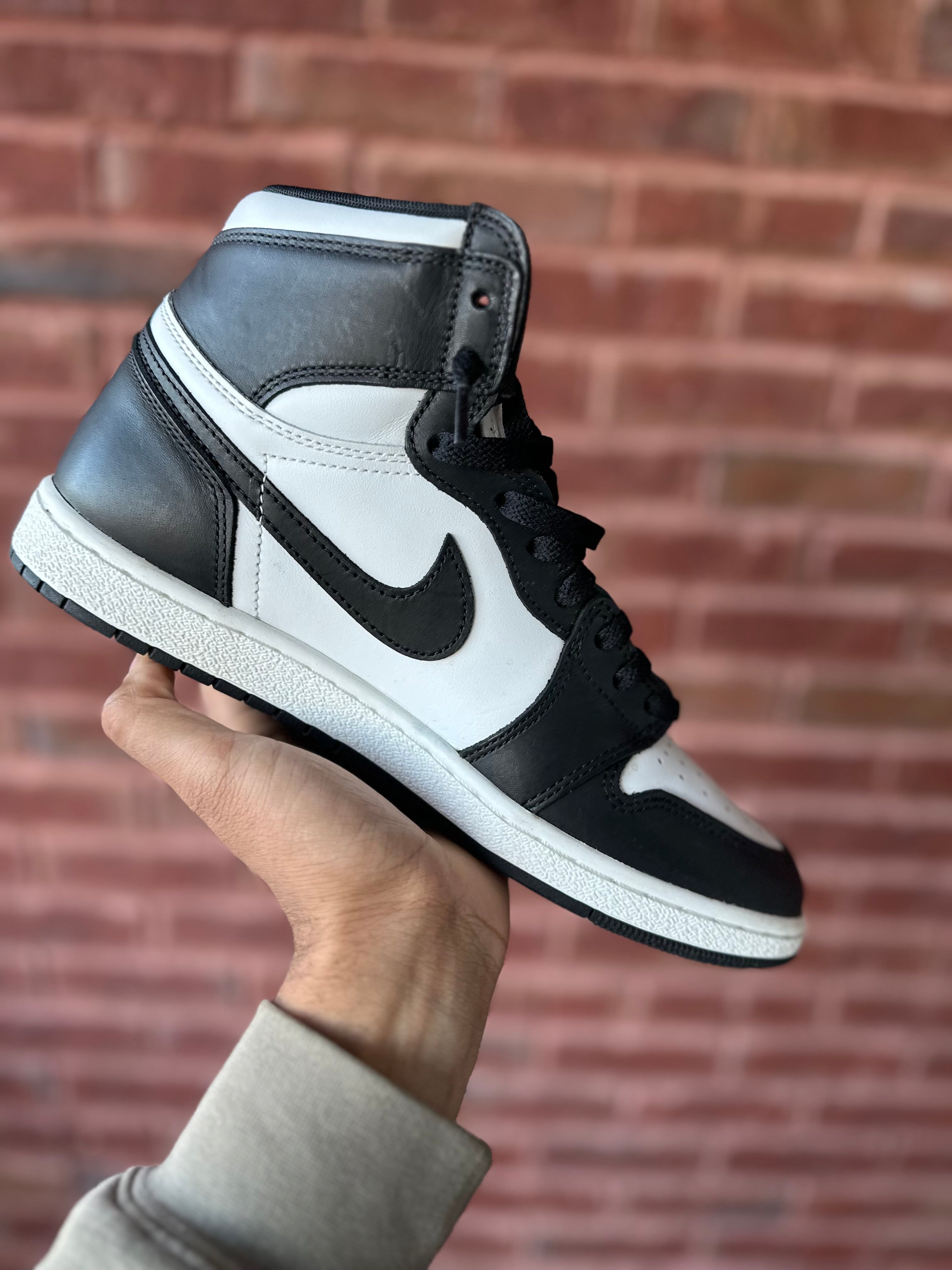 Size 10.5 - J1 high 85 black white