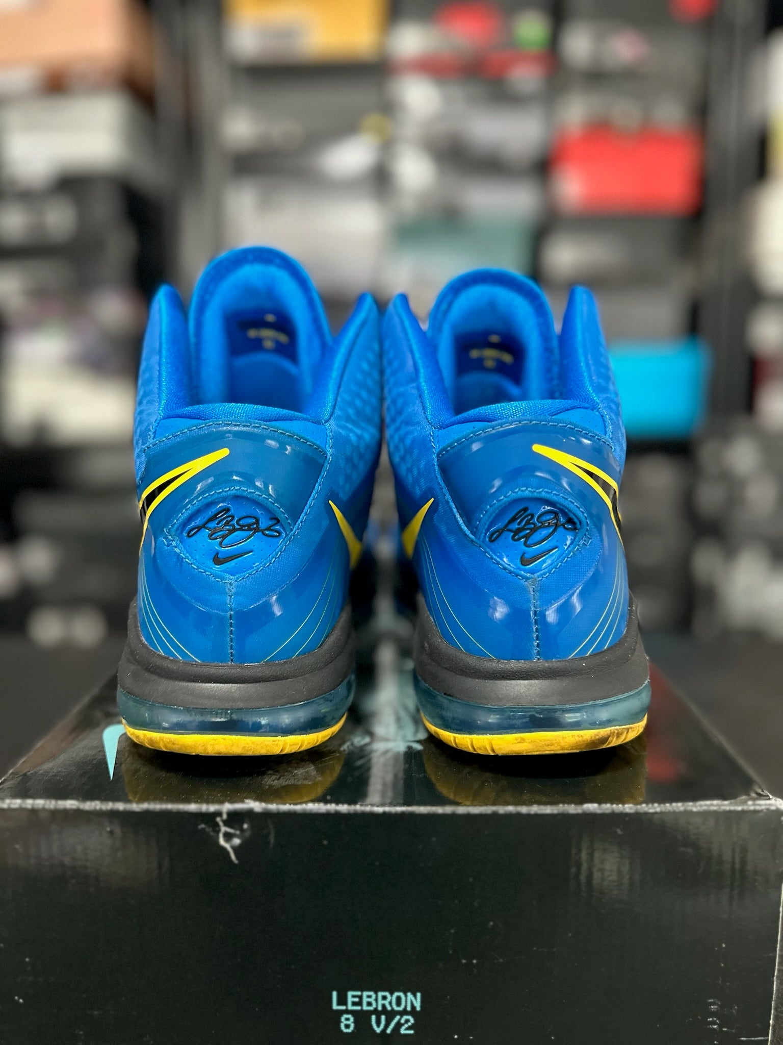 Size 9 - LeBron 8 Entourage