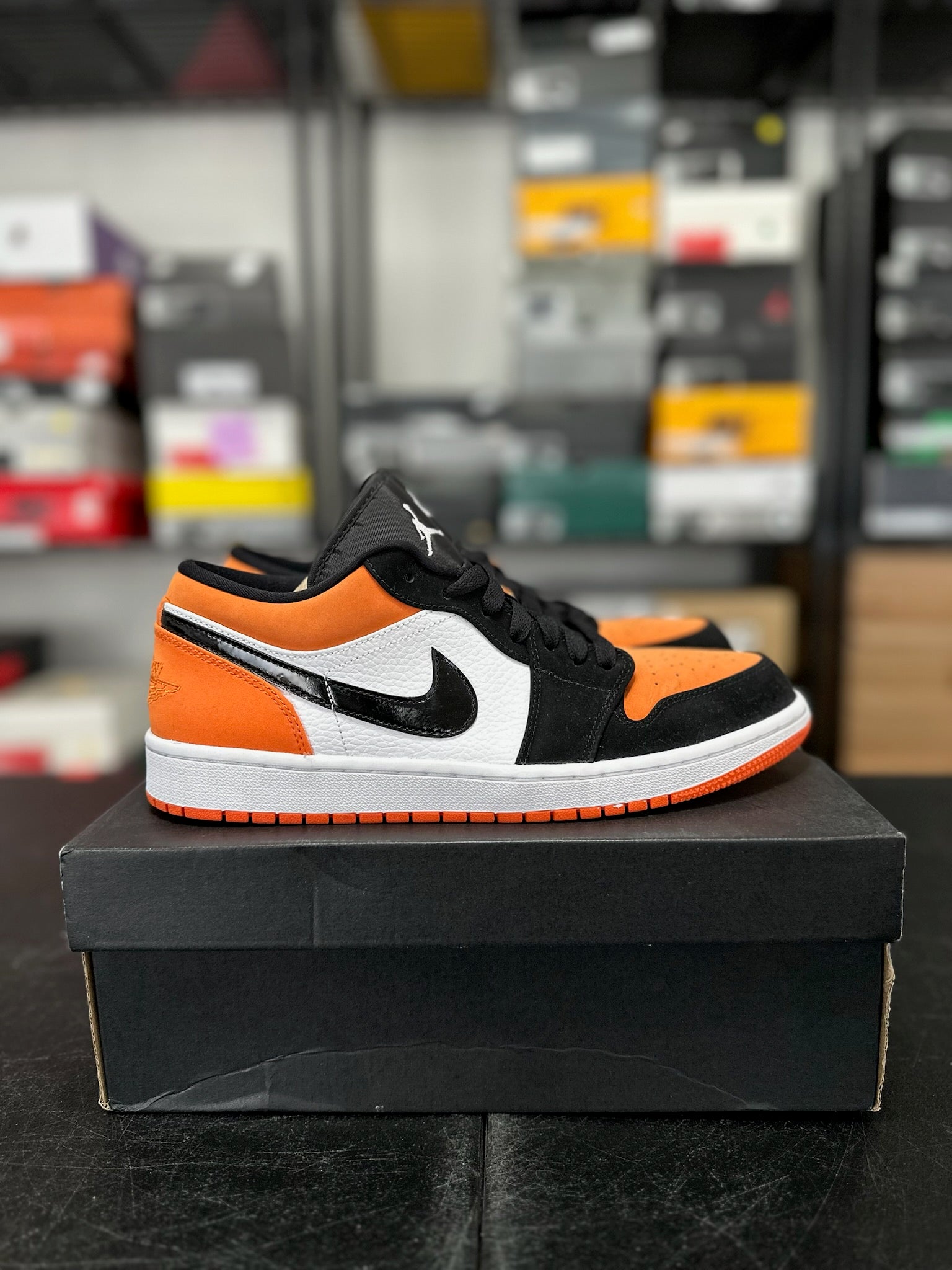 Size 10.5 - J1 Low Shattered Backboard