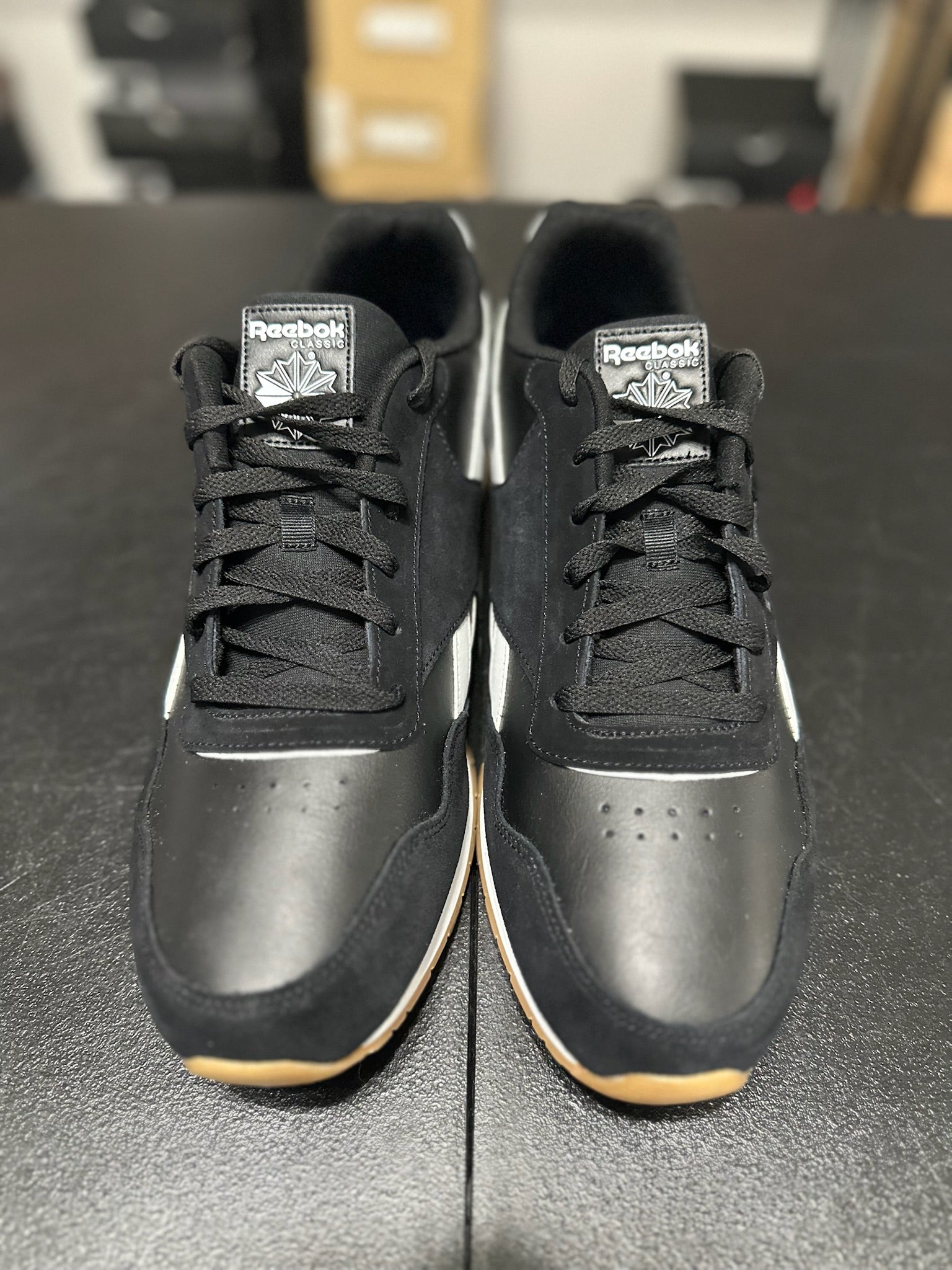 Size 15 - Reebok black/white