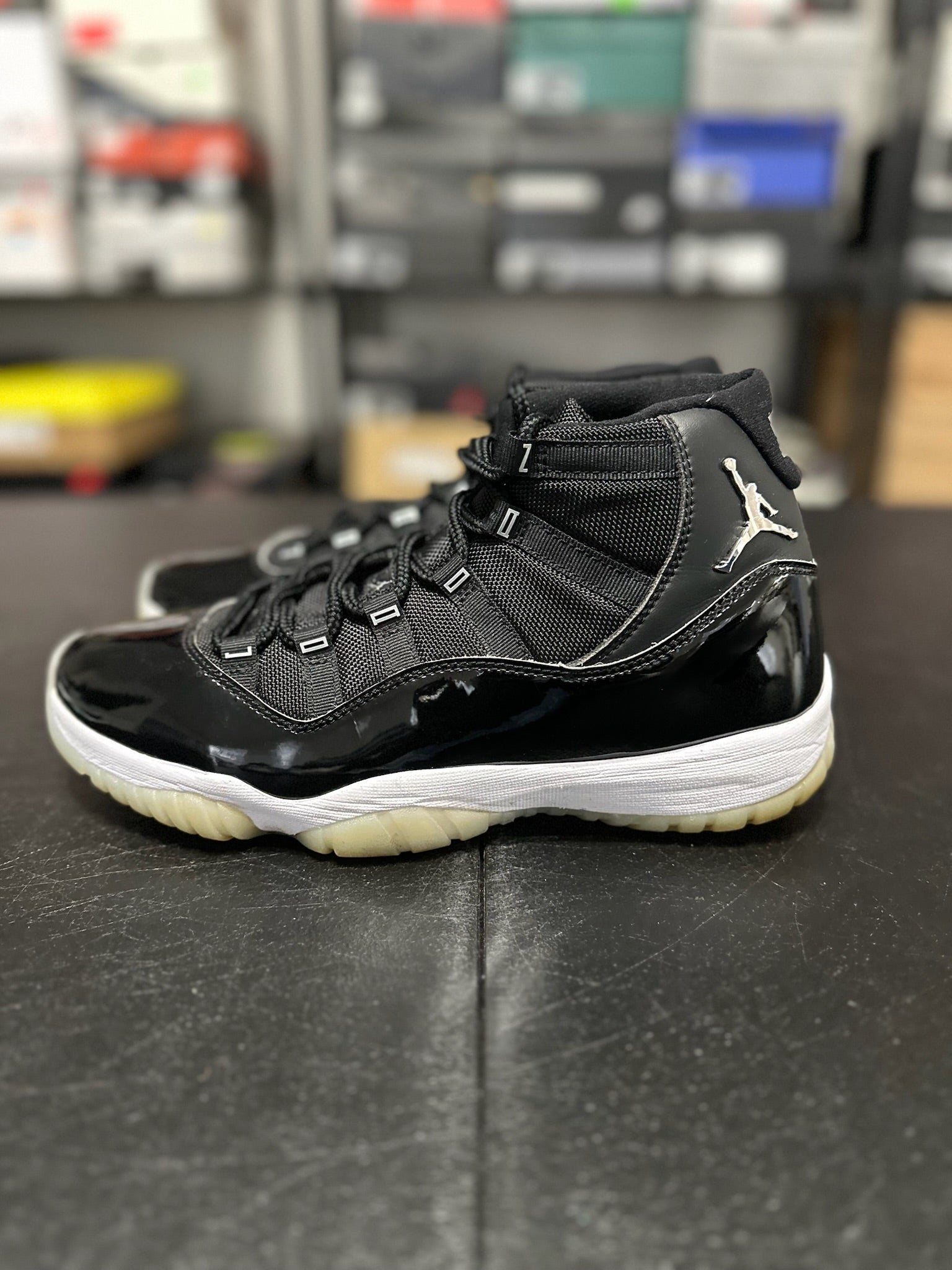 Size 10 - J11 Jubilee 25th Anniversary