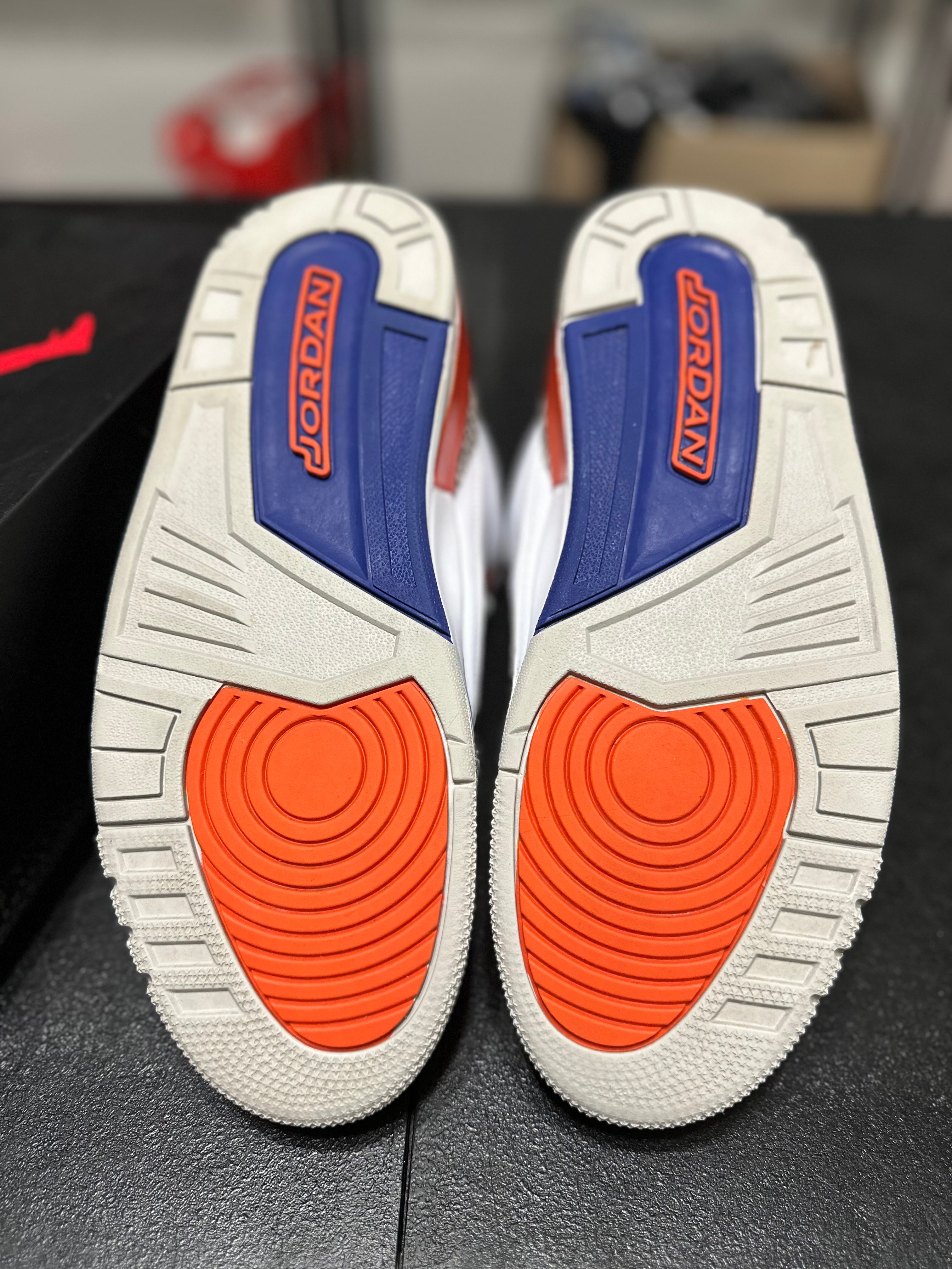 Size 10.5 - J3 Knicks