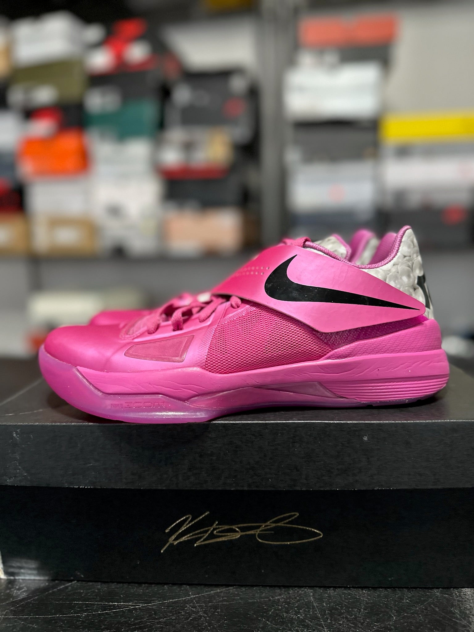 Size 8.5 - KD 4 Aunt Pearl