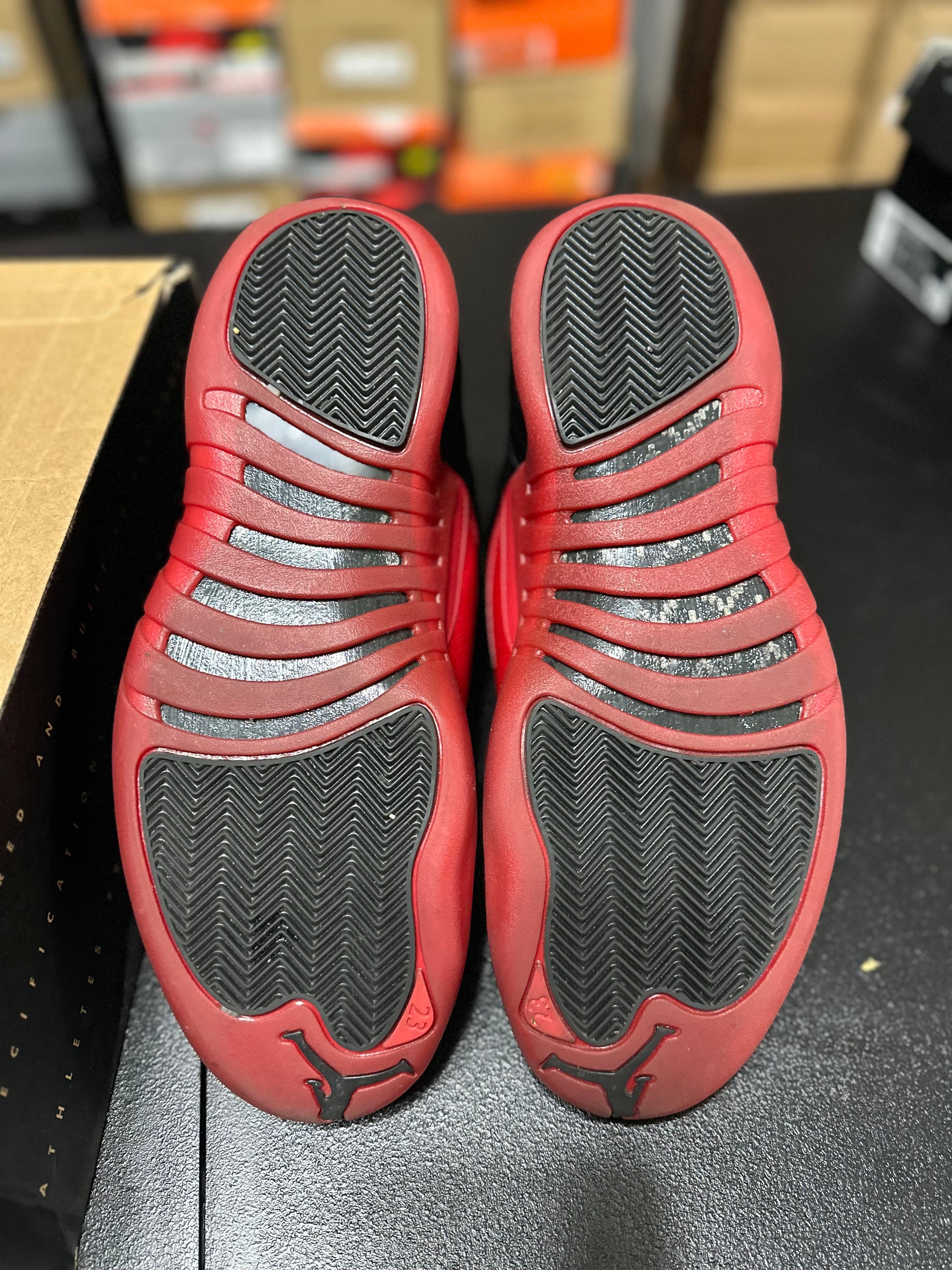 Size 12 - J12 Flu game 2025