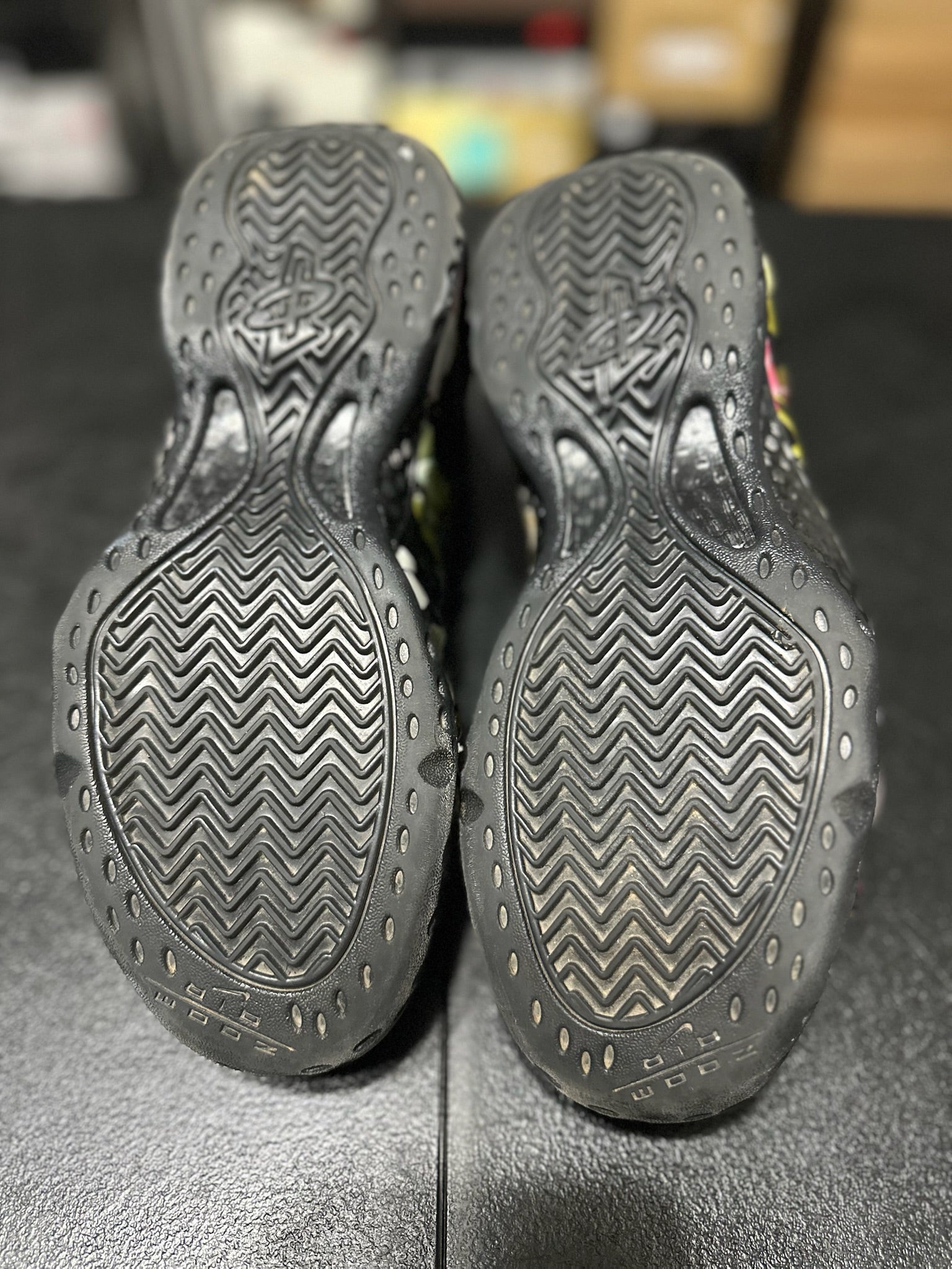 Size 7.5 - Foamposite 1 Floral