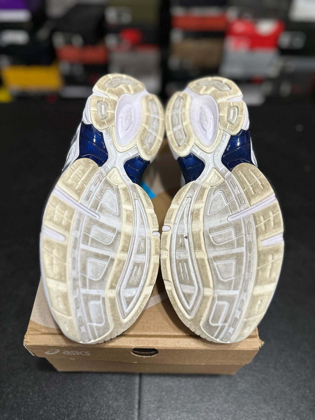 Size 9.5 - ASICS gel-1130 white midnight navy
