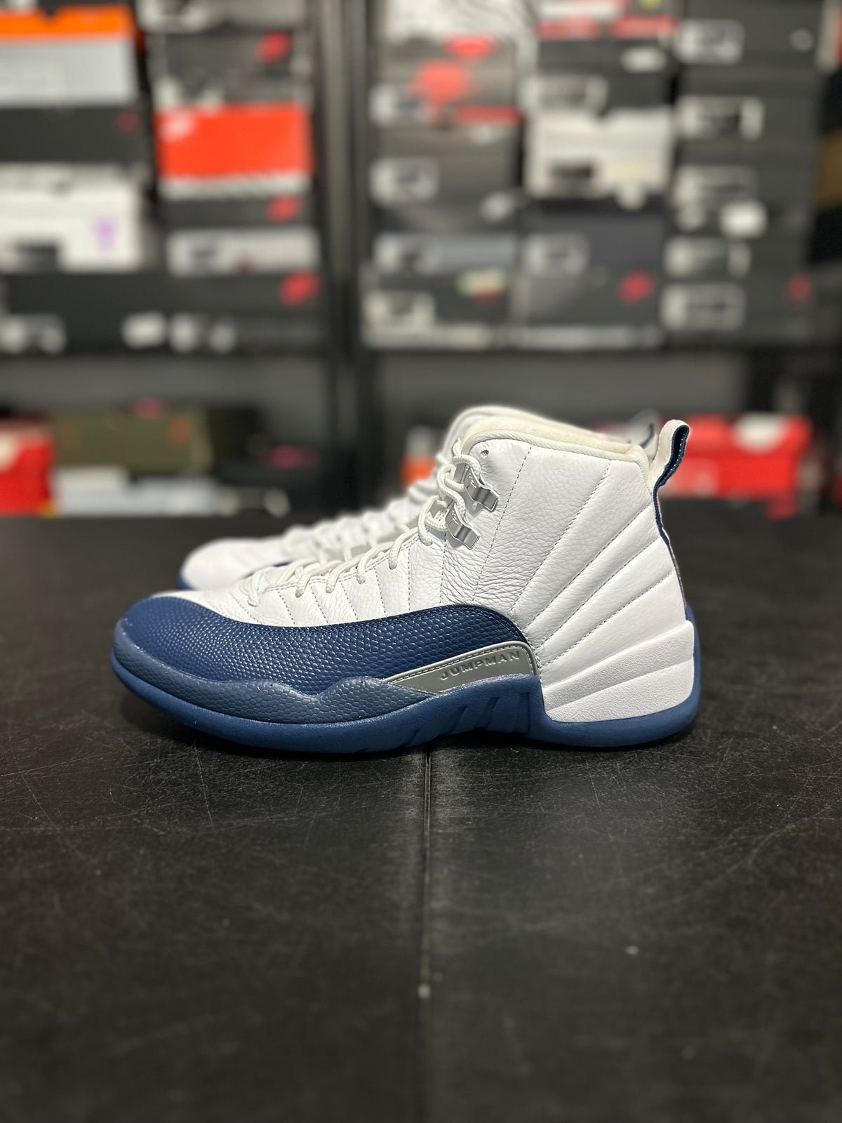 Size 9 - J12 French blue