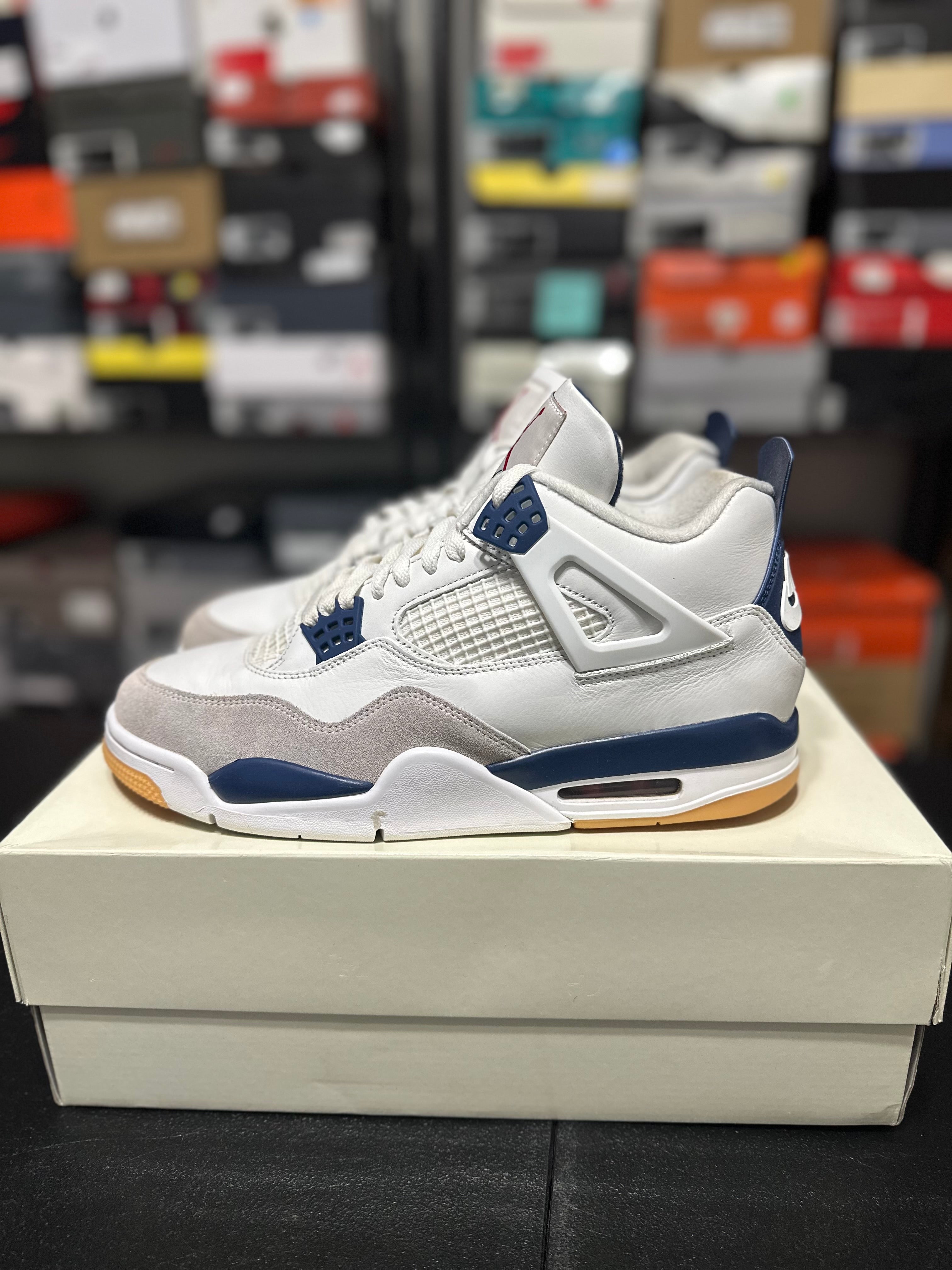Size 10.5 - J4 SB navy