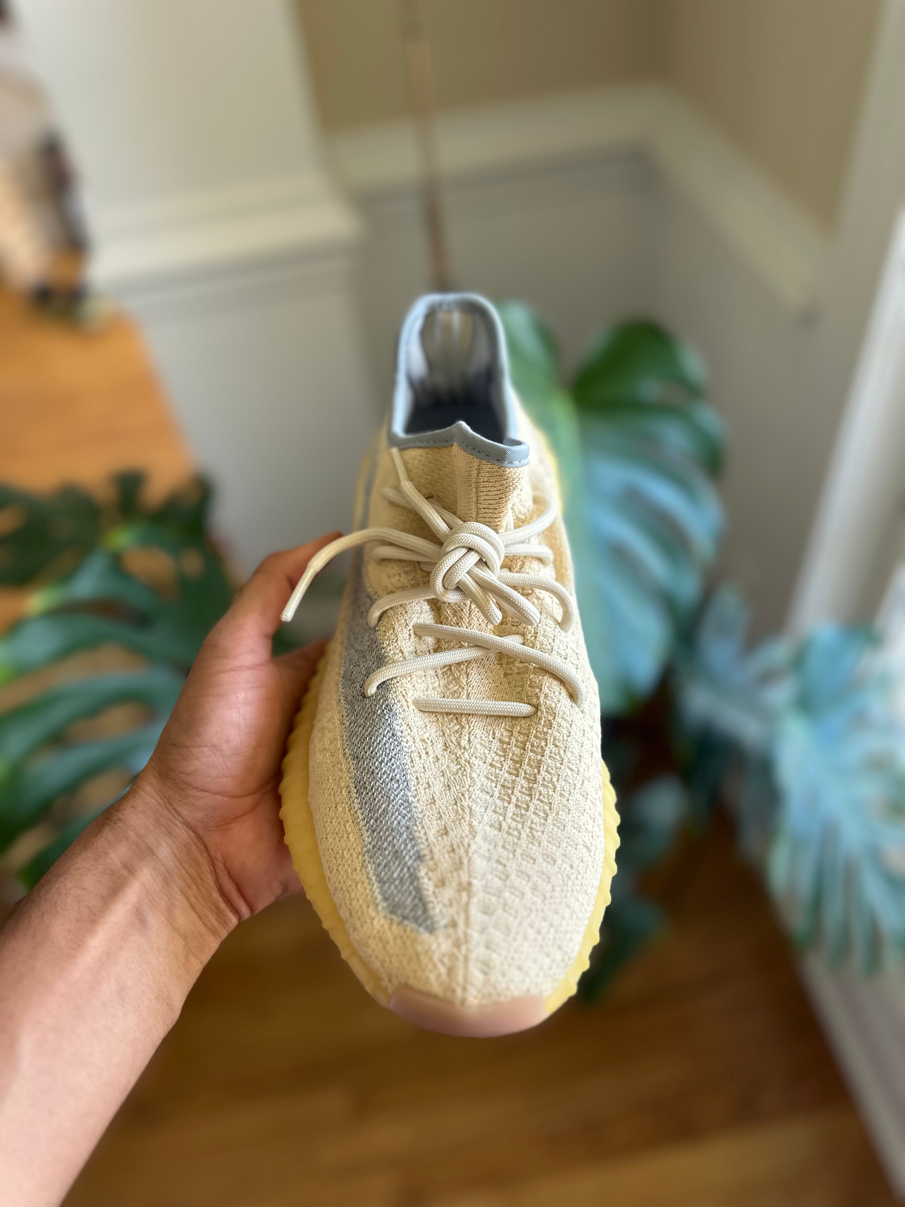 Size 10.5 - YZY 350 linen