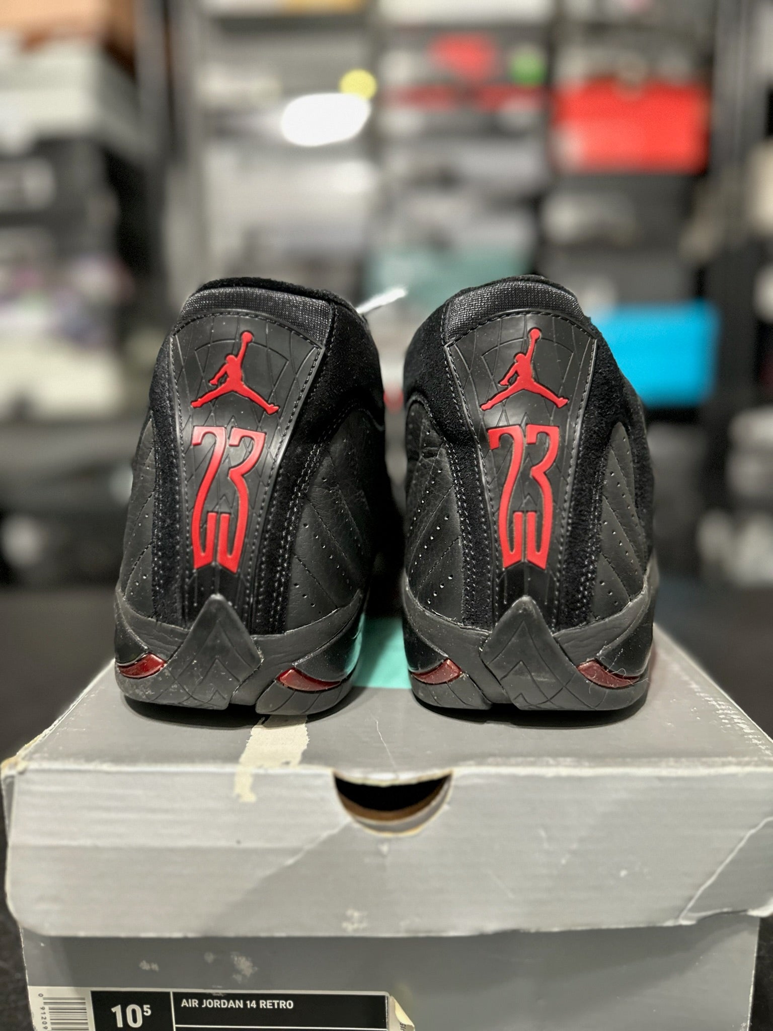 Size 10.5 - J14 Last Shot
