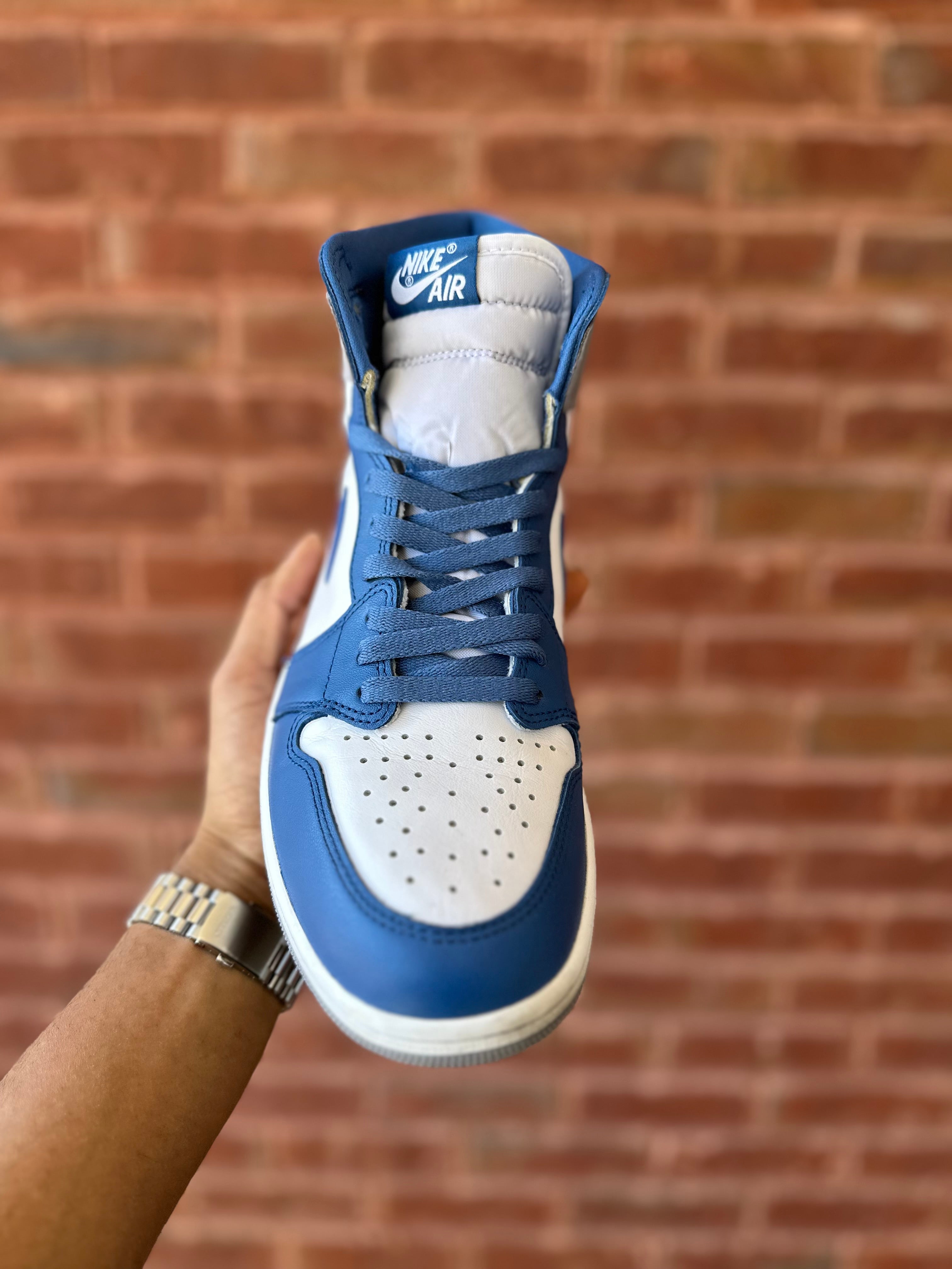 Size 10.5 - J1 true blue