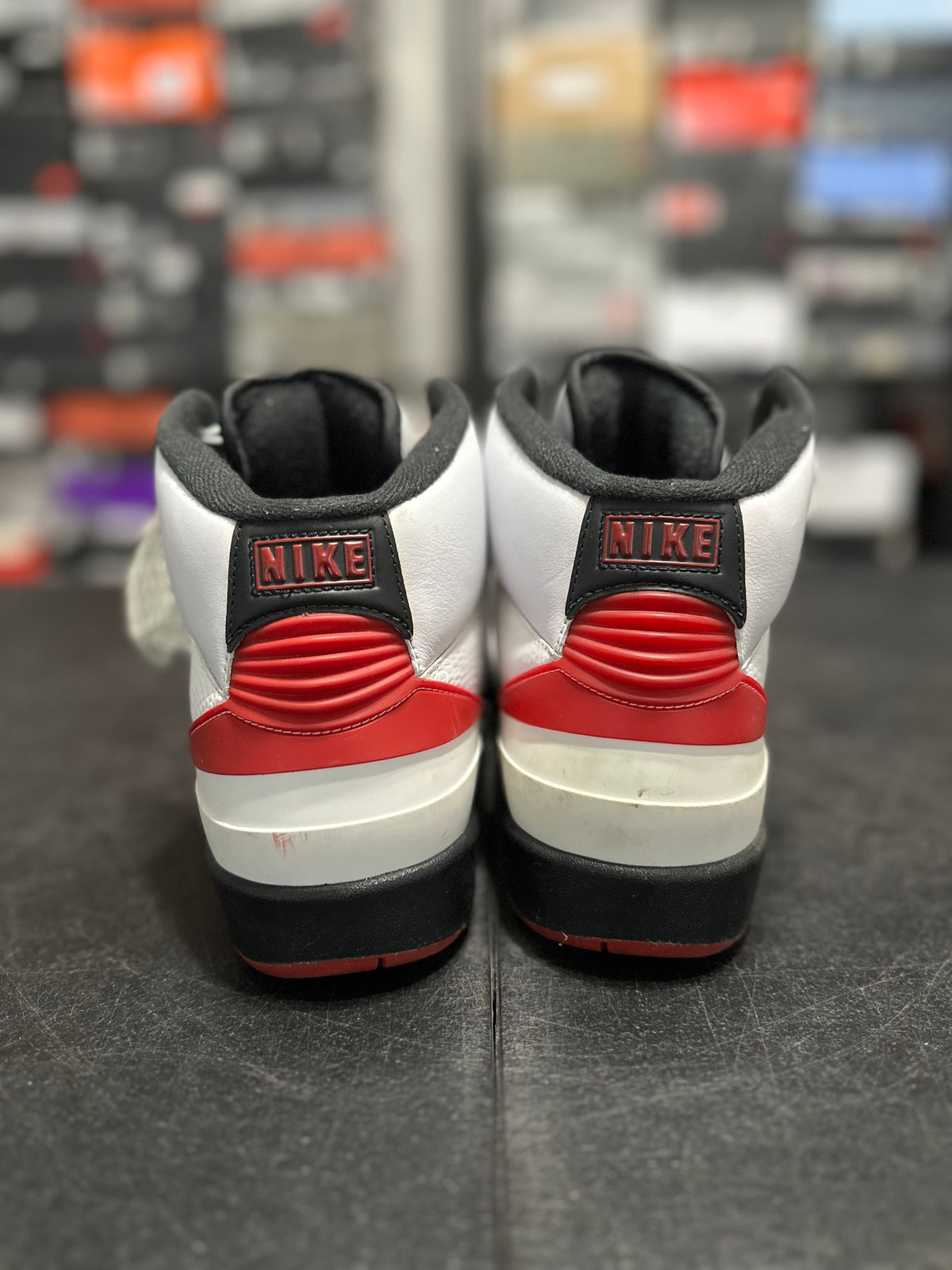 Size 10.5 - J2 Chicago