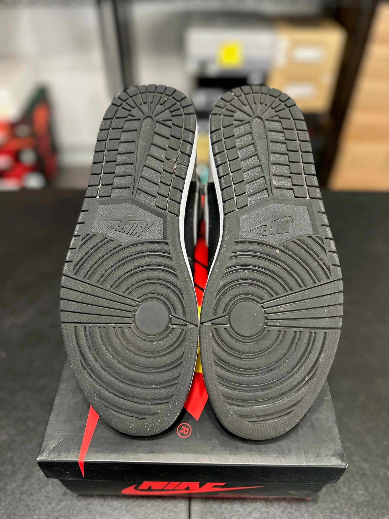 Size 10.5 - J1 High Shadow