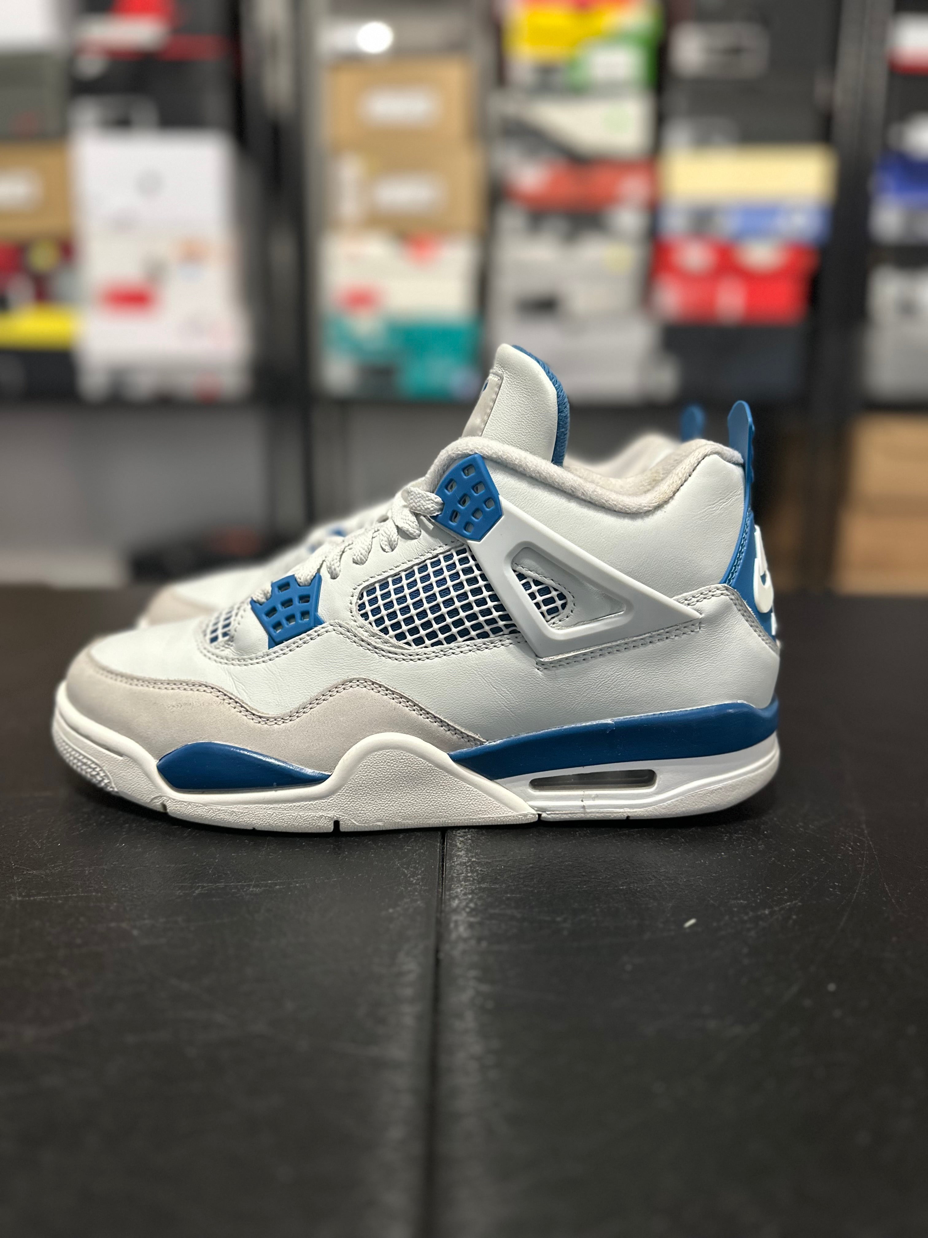 Size 9.5 - J4 military blue 2024