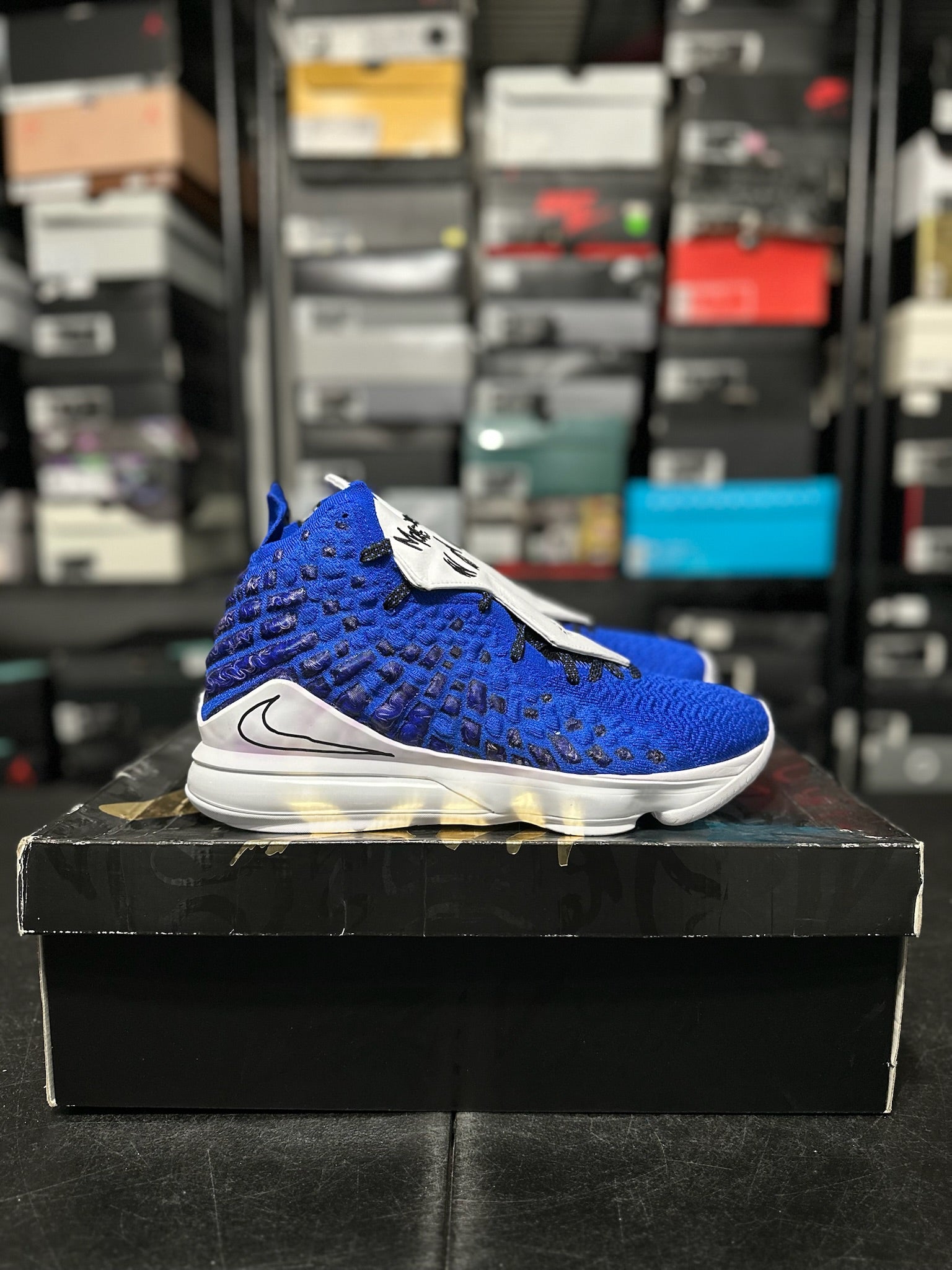 Size 10.5 - LeBron 17 More Than An Athlete DS