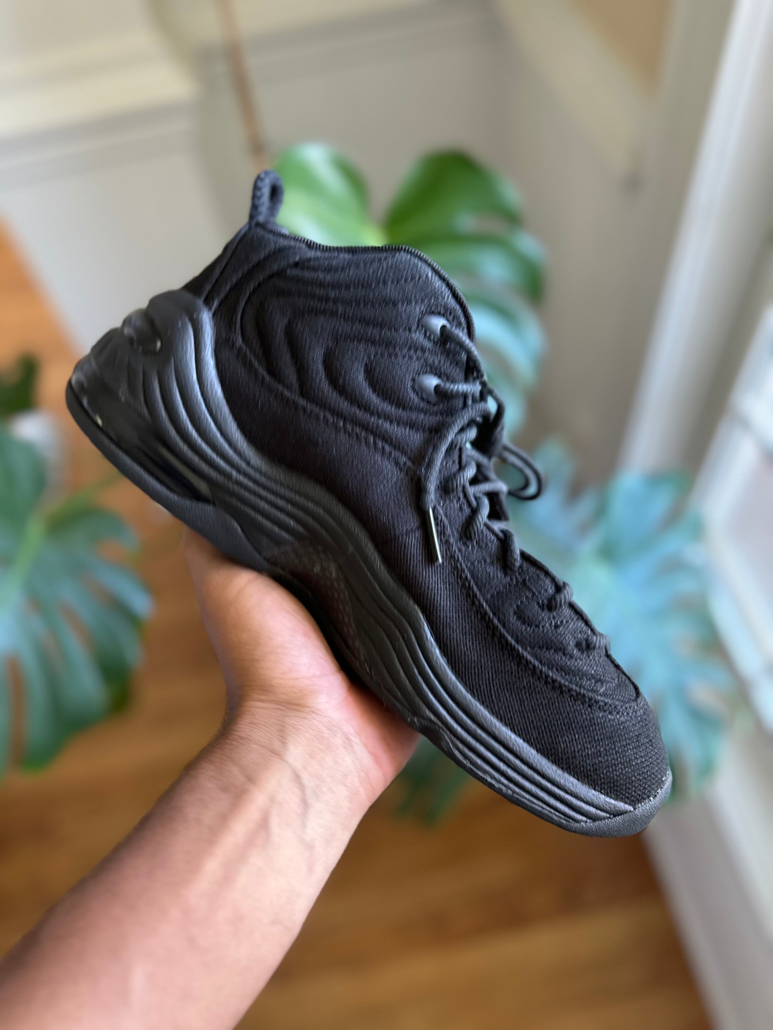 Size 9 - air penny 2 Stussy