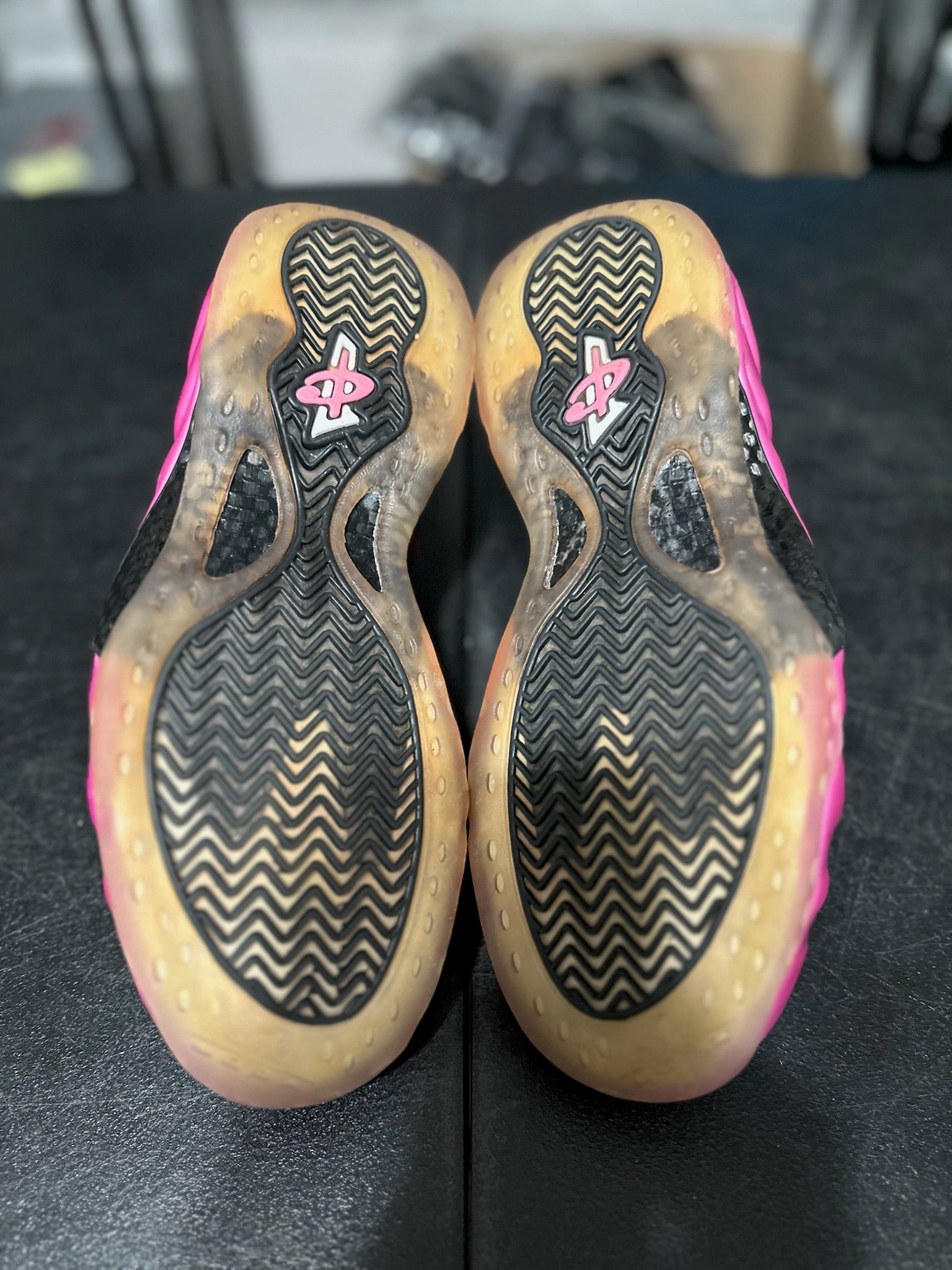 Size 9 - Foamposite 1 Pearlized Pink