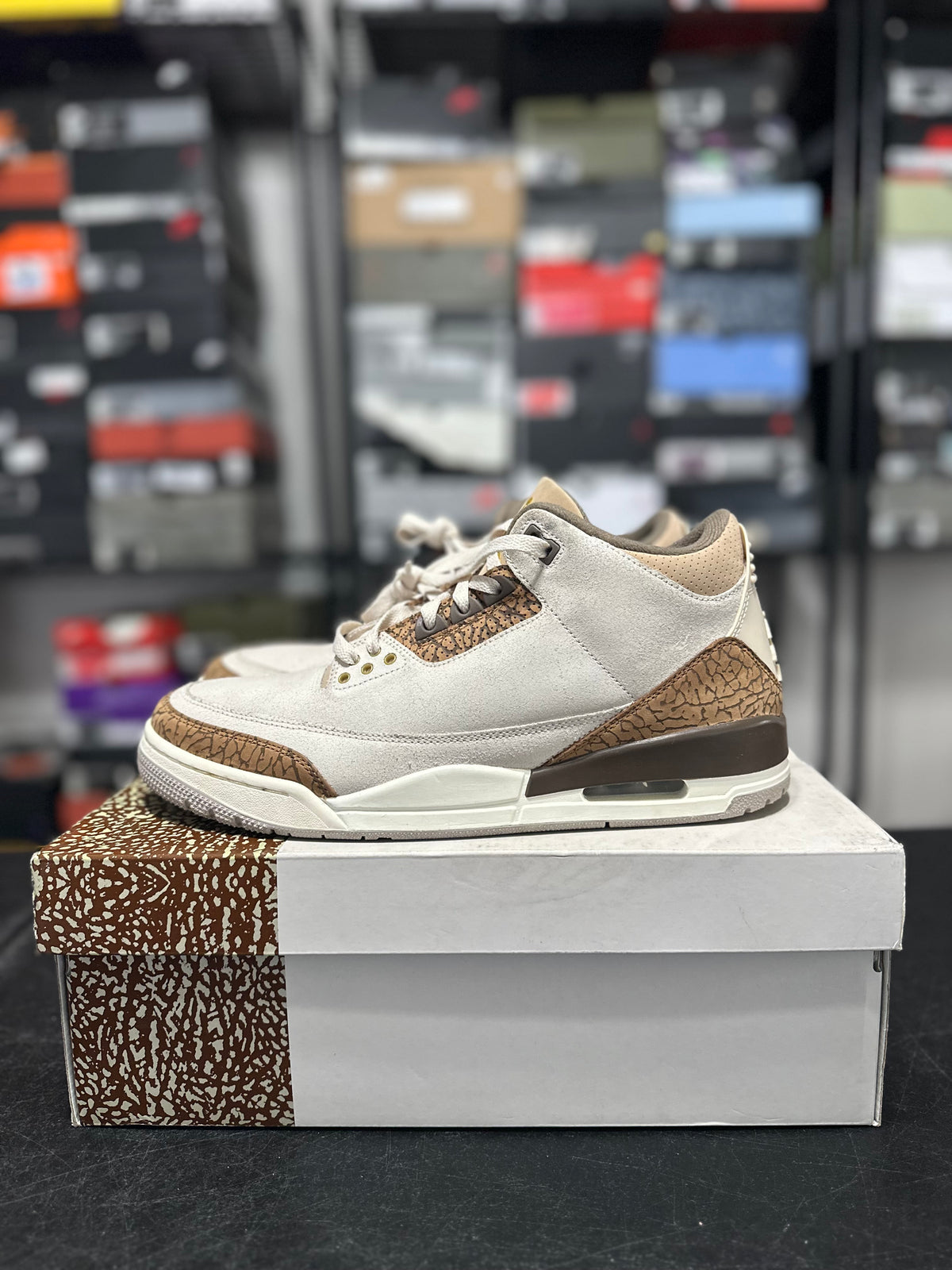Size 11.5 - J3 palamino