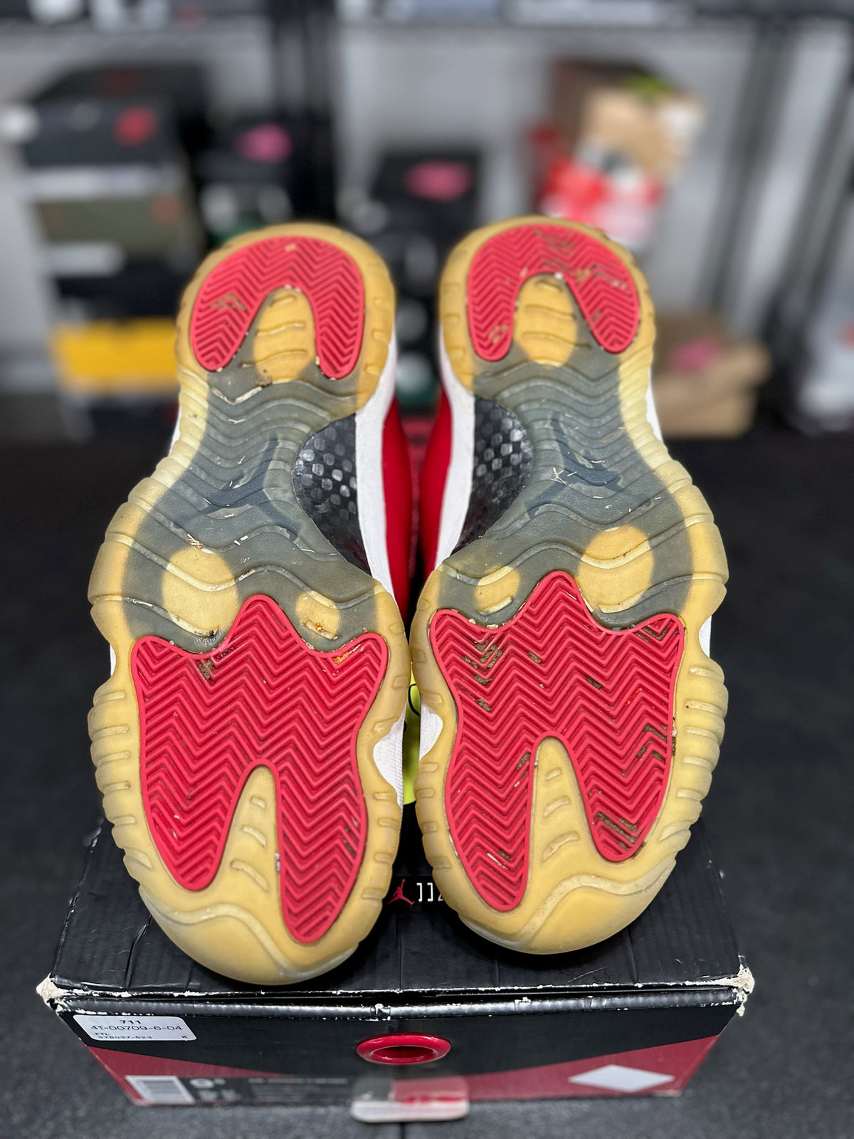 Size 9.5 - J11 Win Like 96