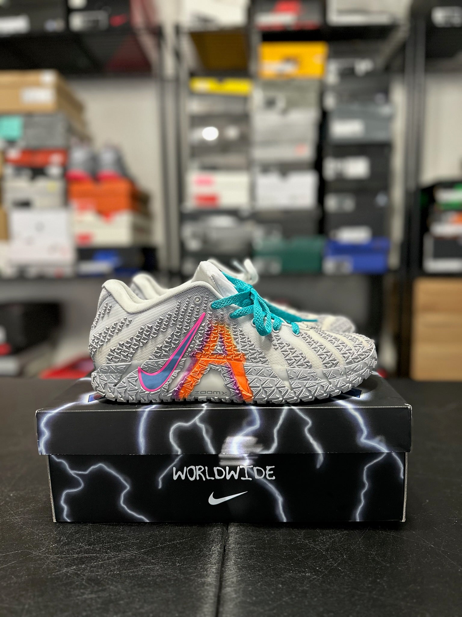 Size 9 - Ja 3 Light Show