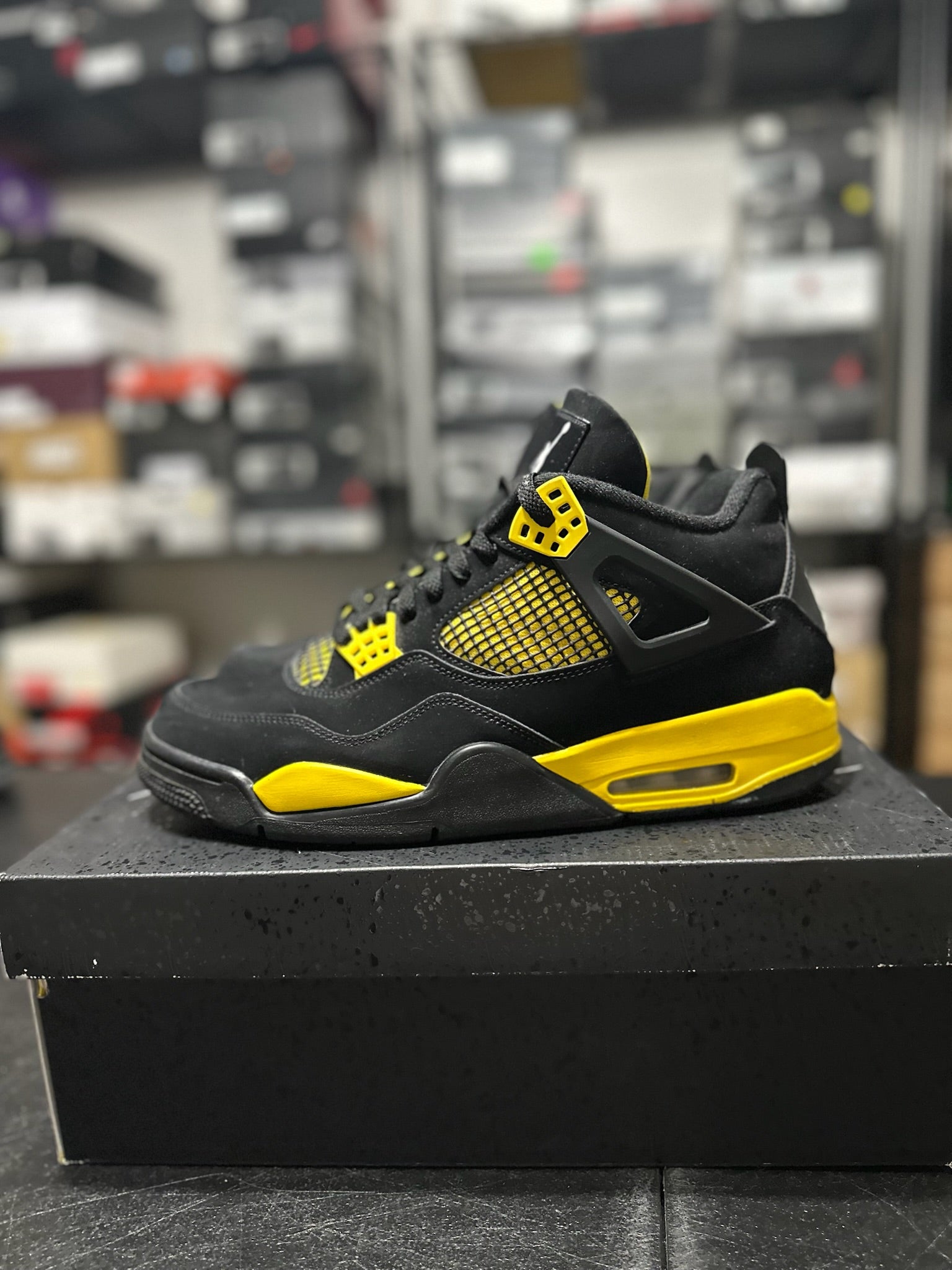 Size 12 - J4 Thunder