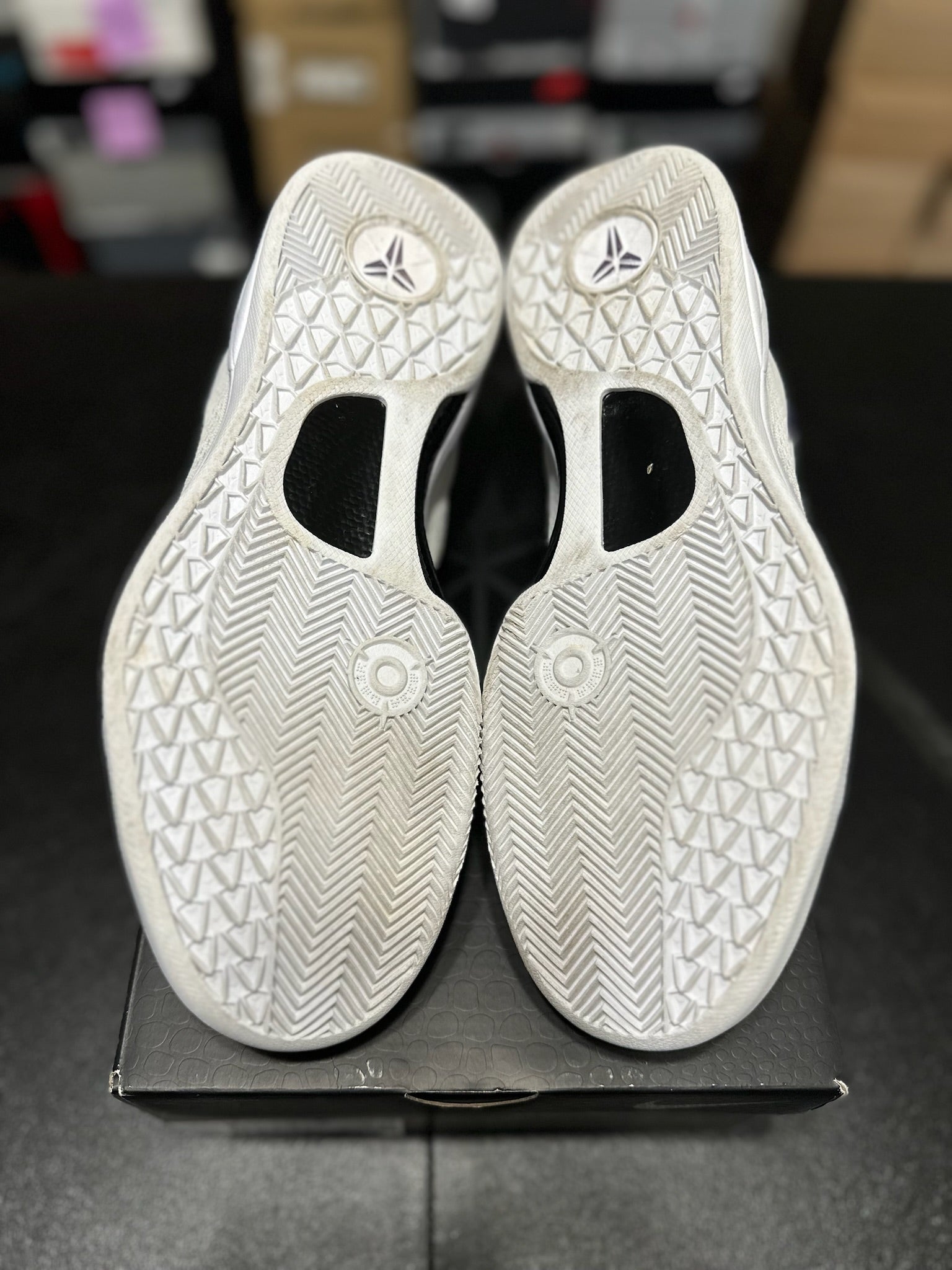 Size 11.5 - Kobe 8 Protro Lakers Home