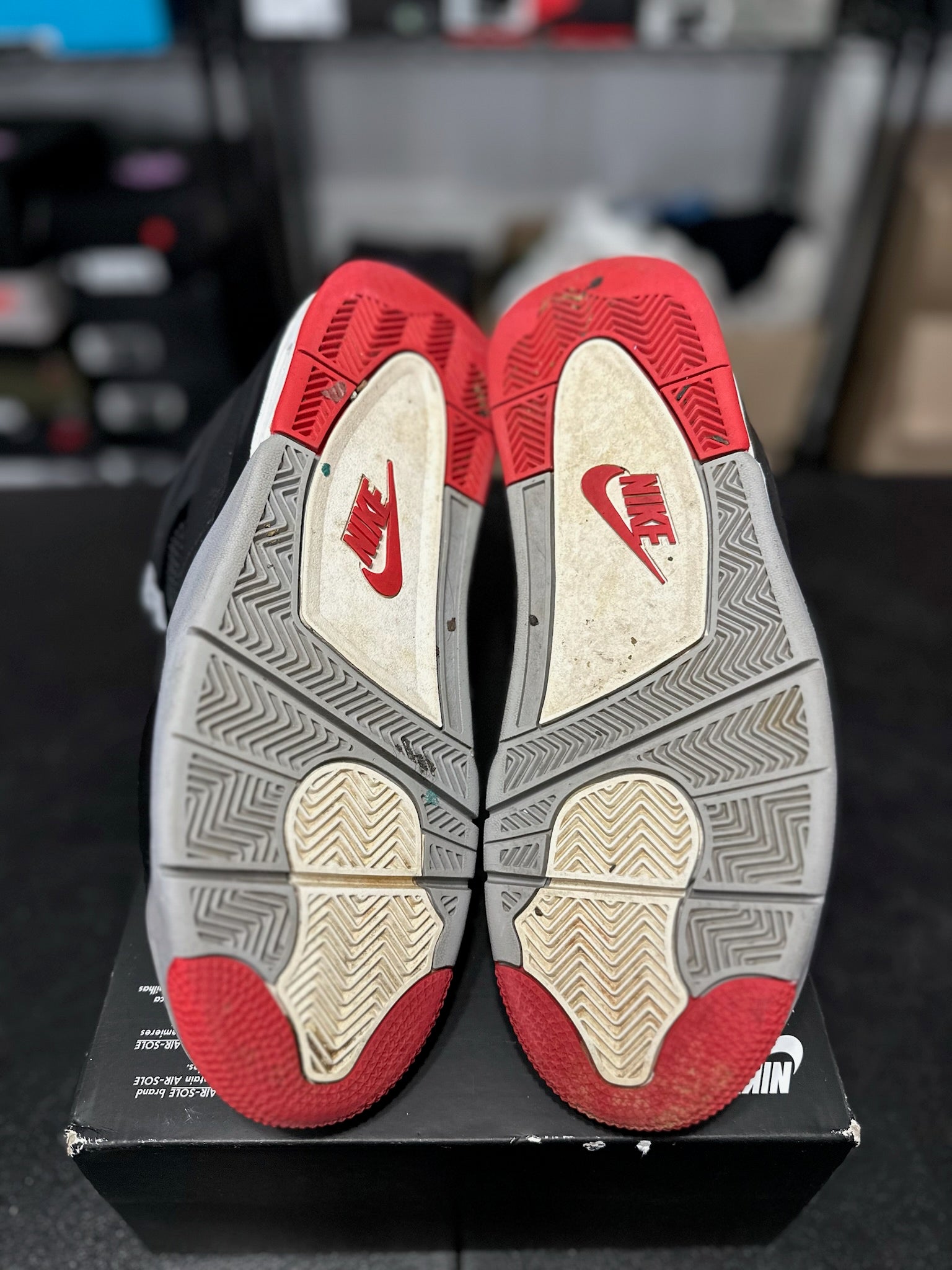 Size 9.5 - J4 Bred Reimagined