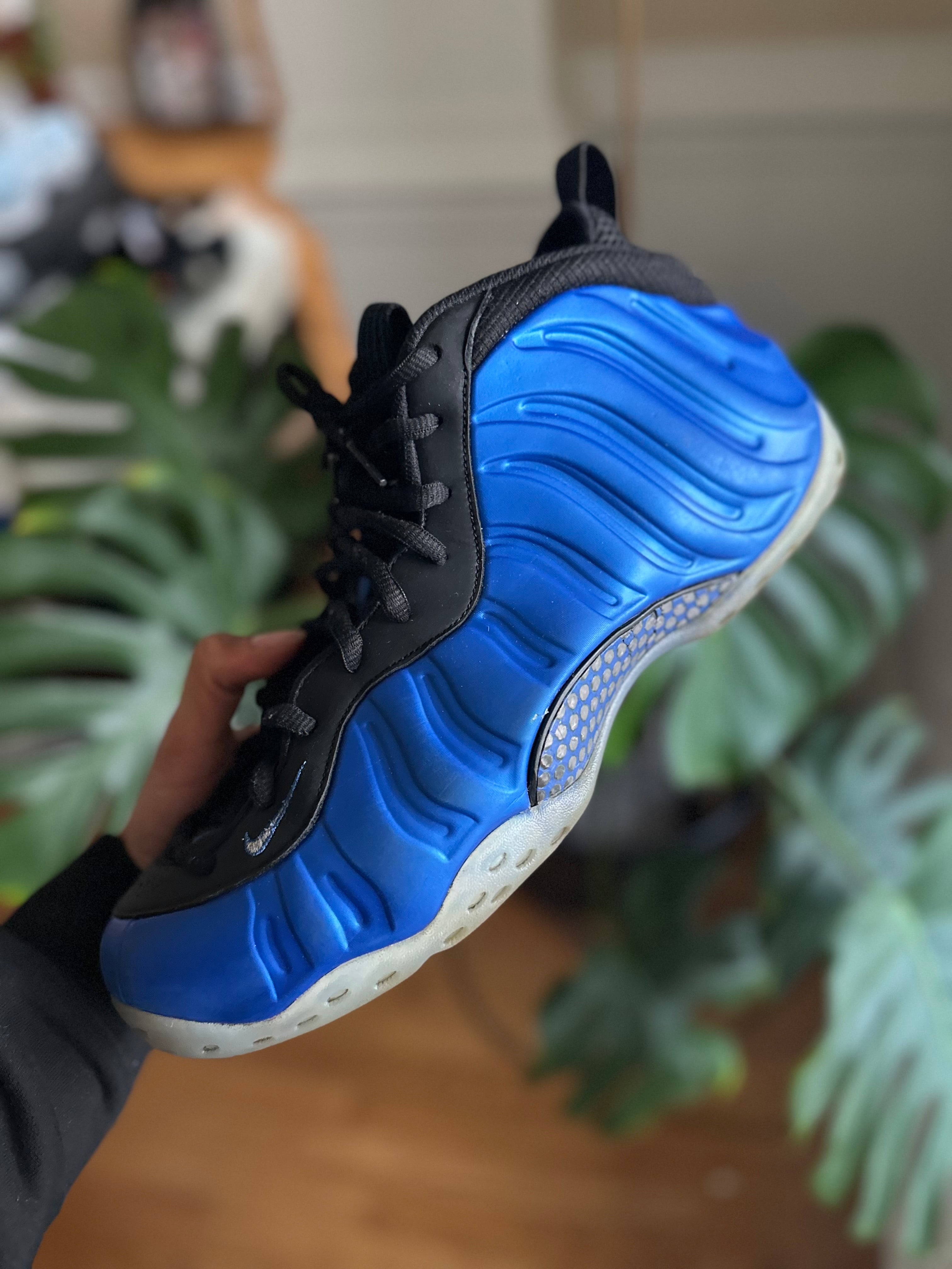 Size 13 - air foamposite one royal
