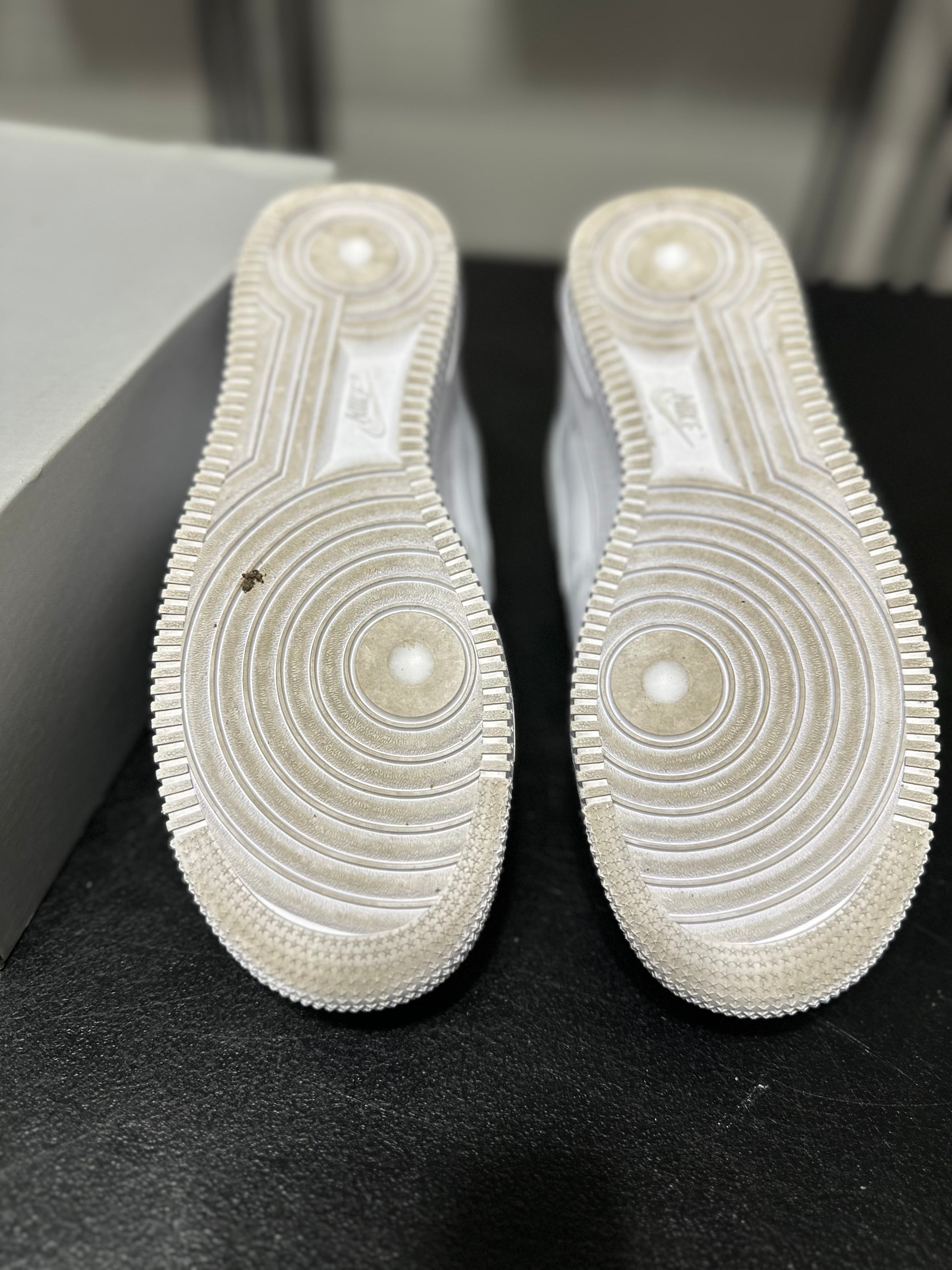 Size 8 - AF1 White