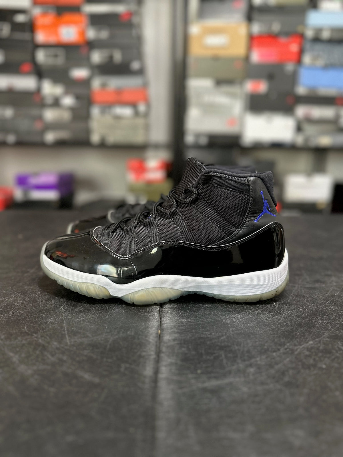 Size 11 - j11 space jam