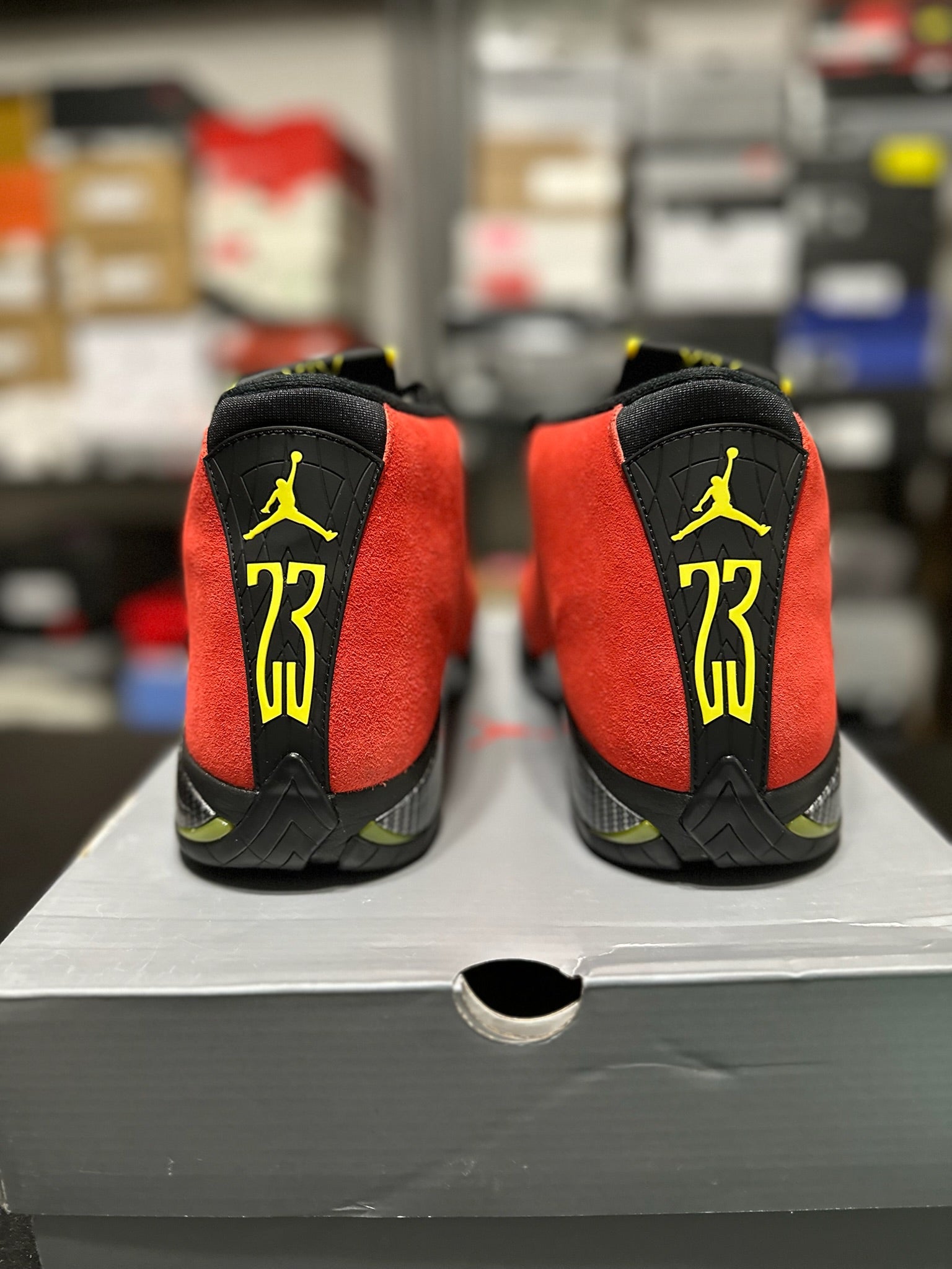 Size 12 - J14 Ferrari