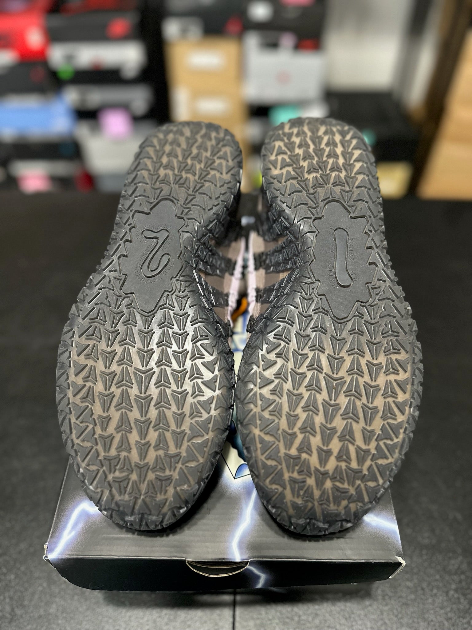 Size 12 - Ja 3 Showstopper