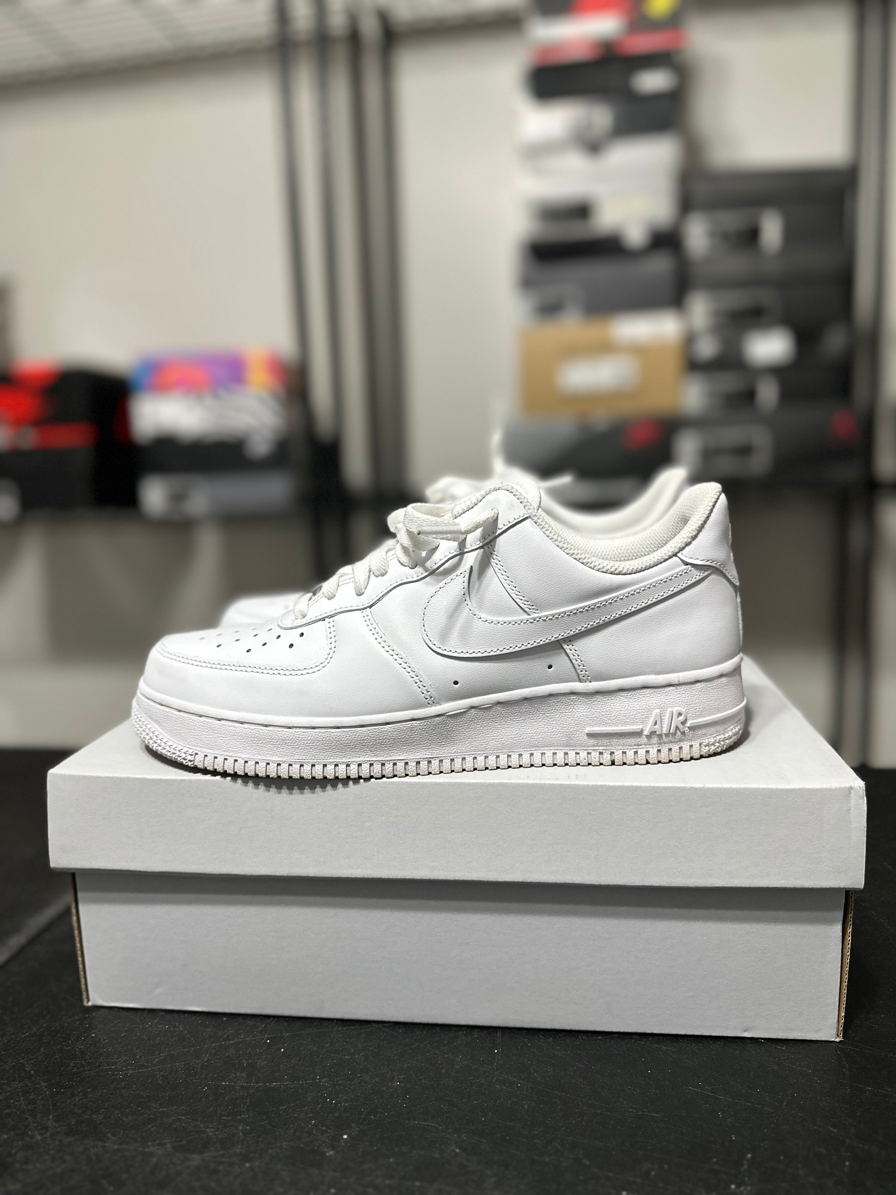 Size 8.5 - AF1 White