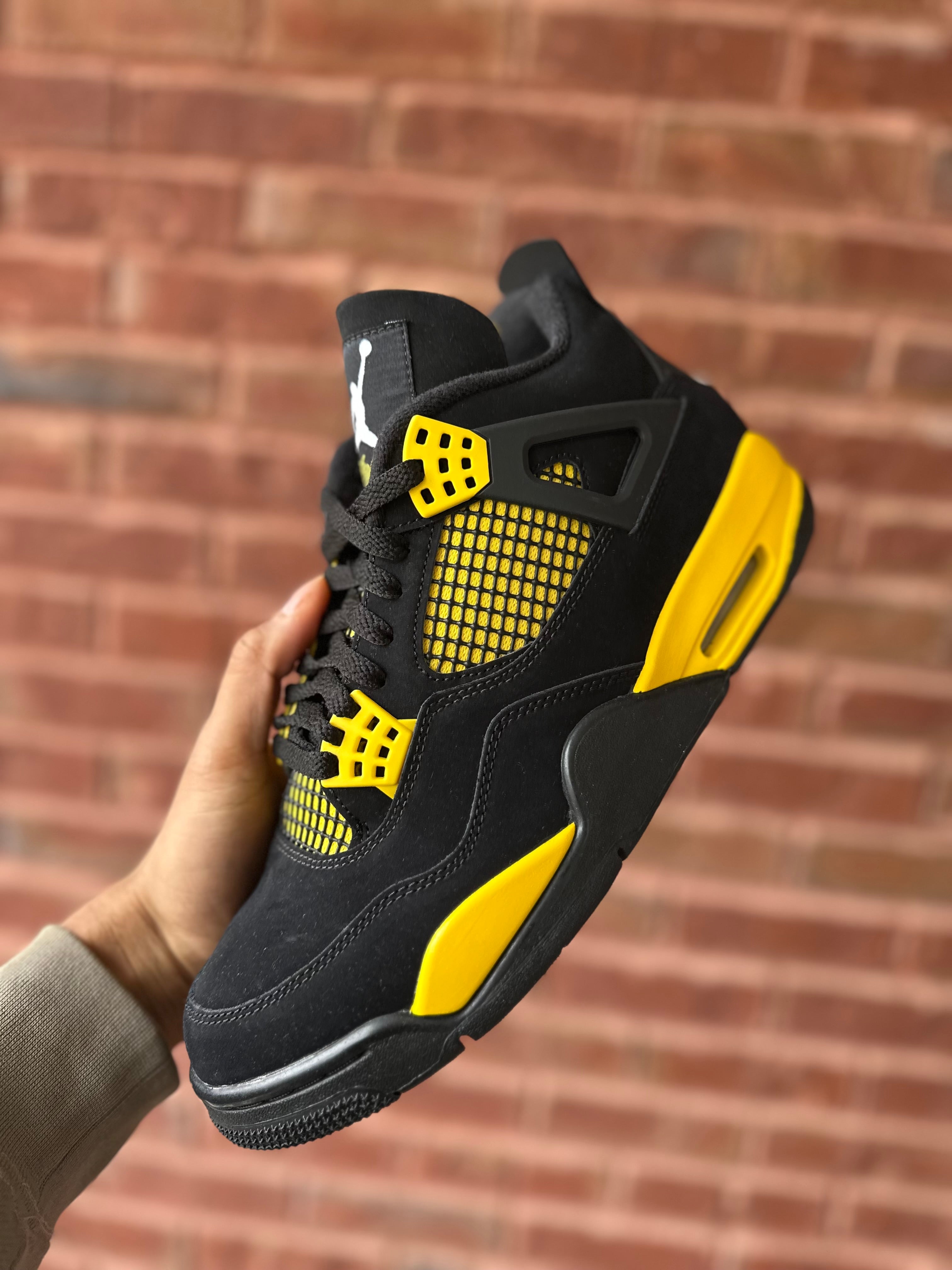 Size 9.5 - J4 yellow thunder